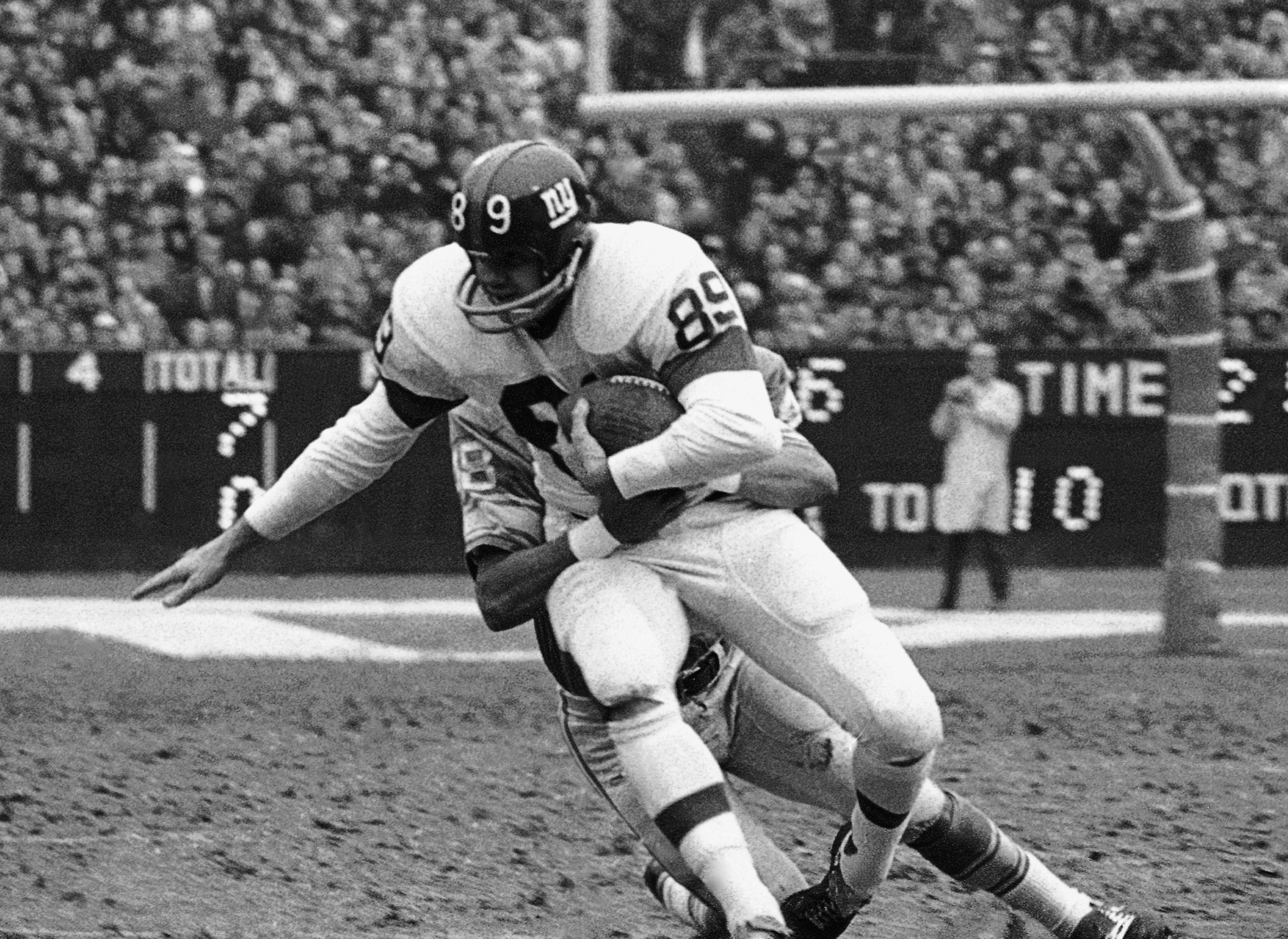 Faces of Concussions: Football families share lives with CTE