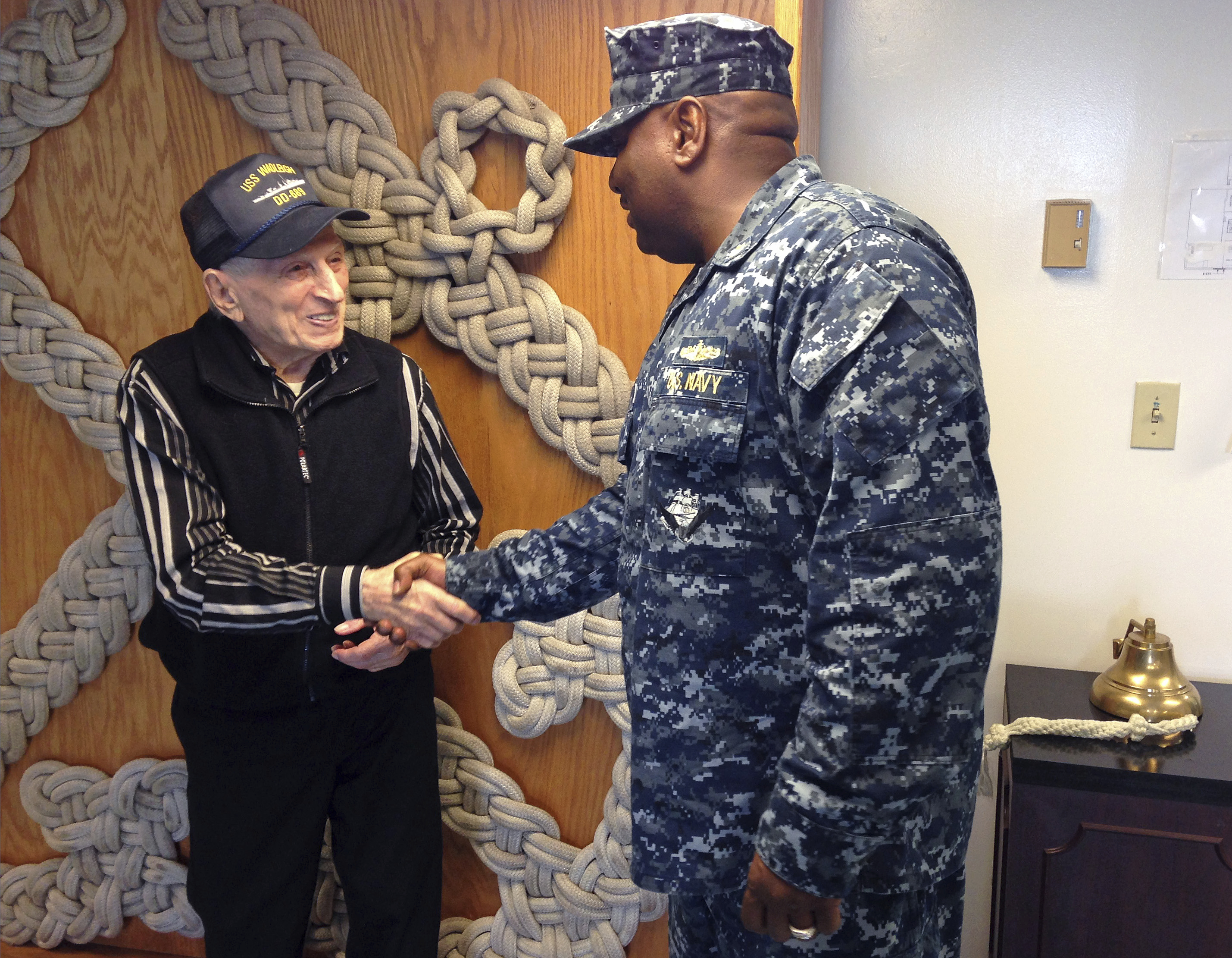 96-year-old vet gets his wish of visiting US Navy station
