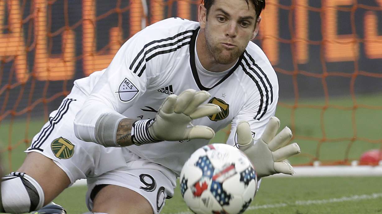 Cabezas scores late goal to give Dynamo 2-2 tie with Timbers