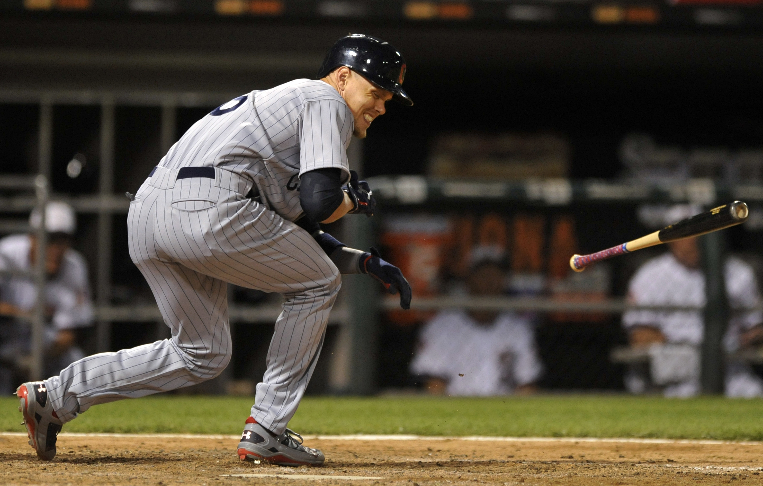 Indians win 9th in row, beat Chisox 5-4 on hit batter in 9th