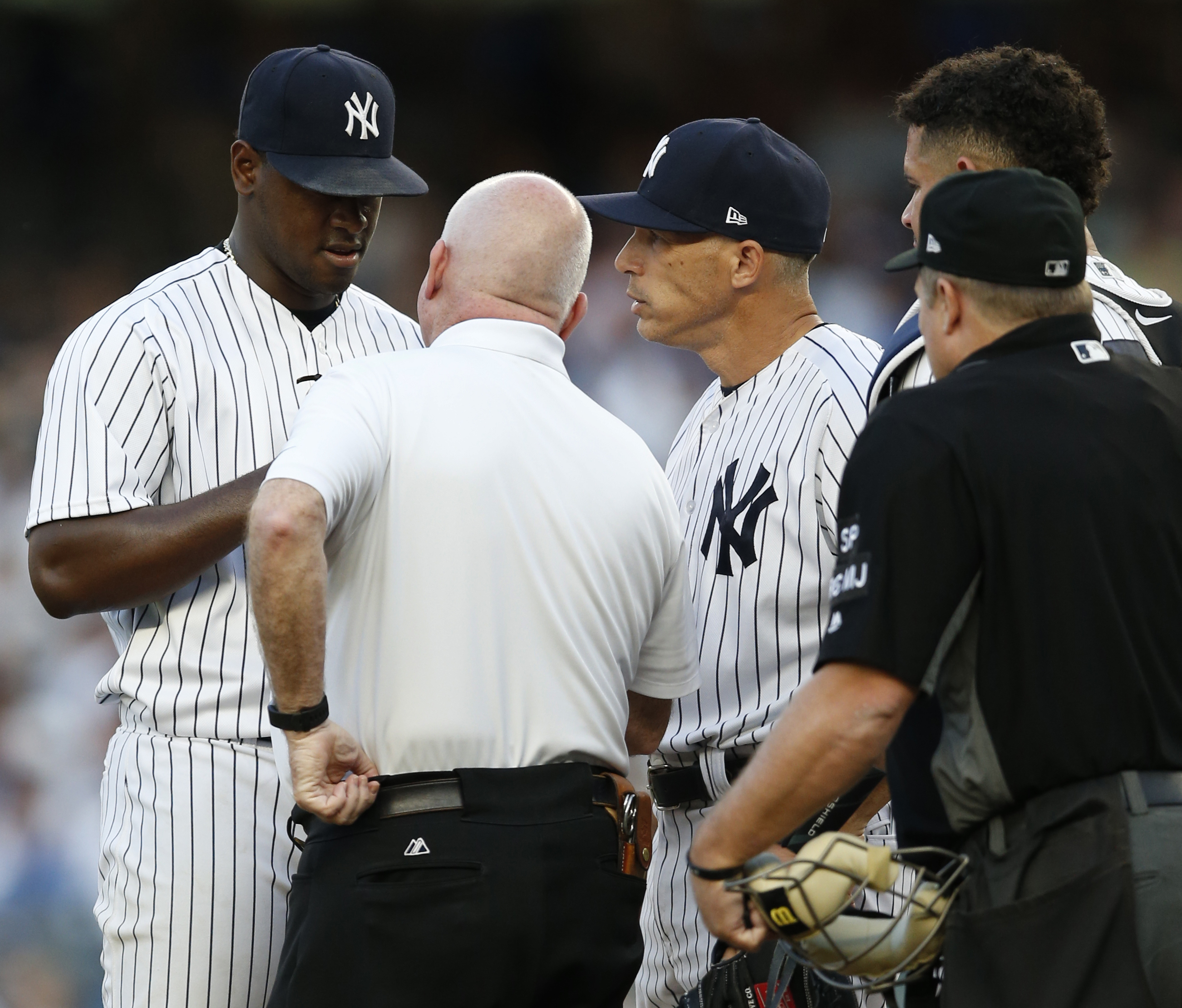 Judge snaps slump with 34th HR, Yankees top Tigers 7-3