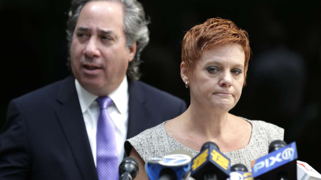 Family of bullied girl to sue school district over suicide