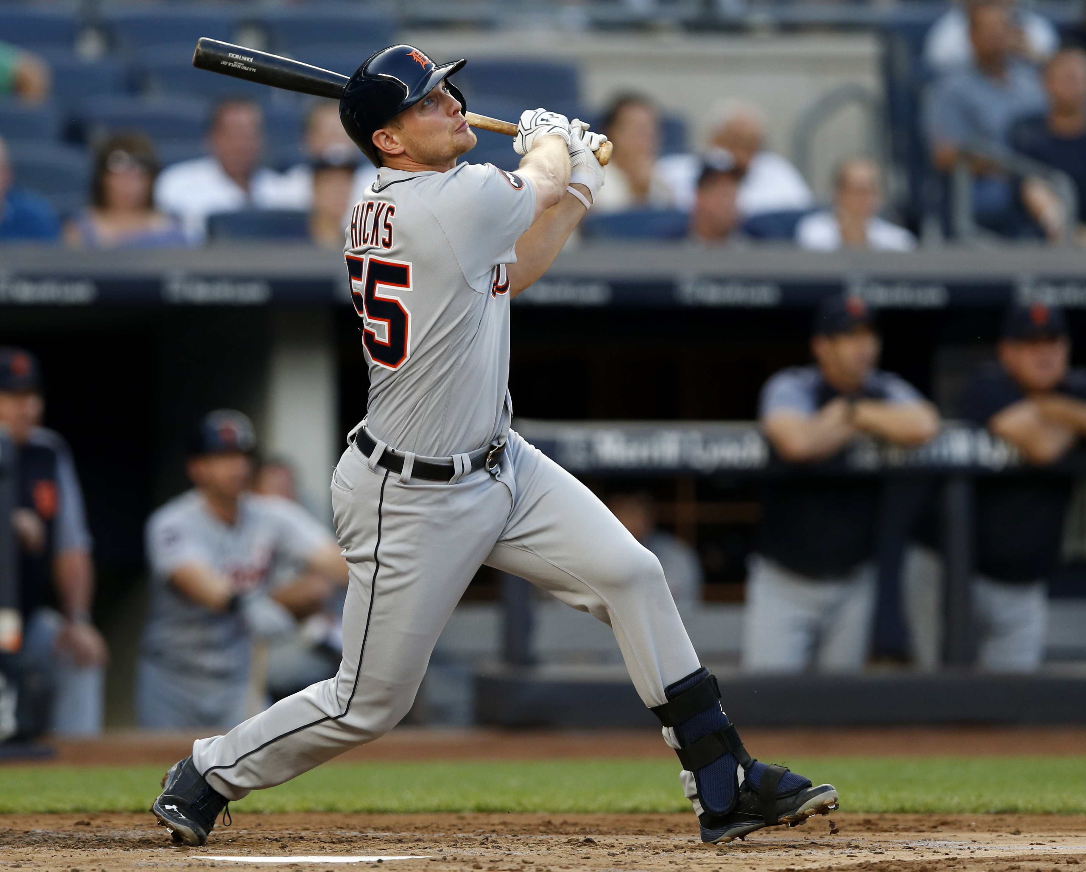 New Tigers closer Greene gets 1st save in 4-3 win over Yanks