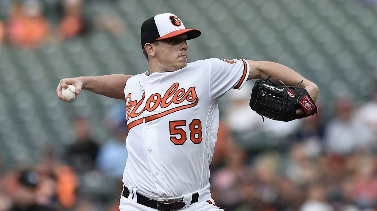 Hellickson helps Orioles beat Royals 6-0 for 3-game sweep