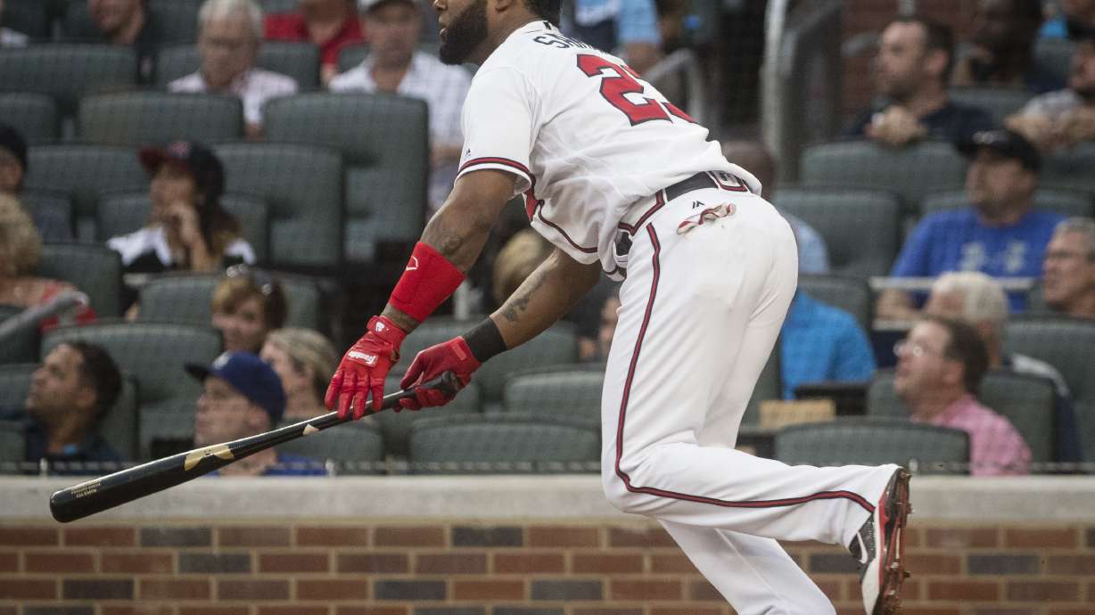 Flowers' 2-run HR lifts Braves past Dodgers, 5-3