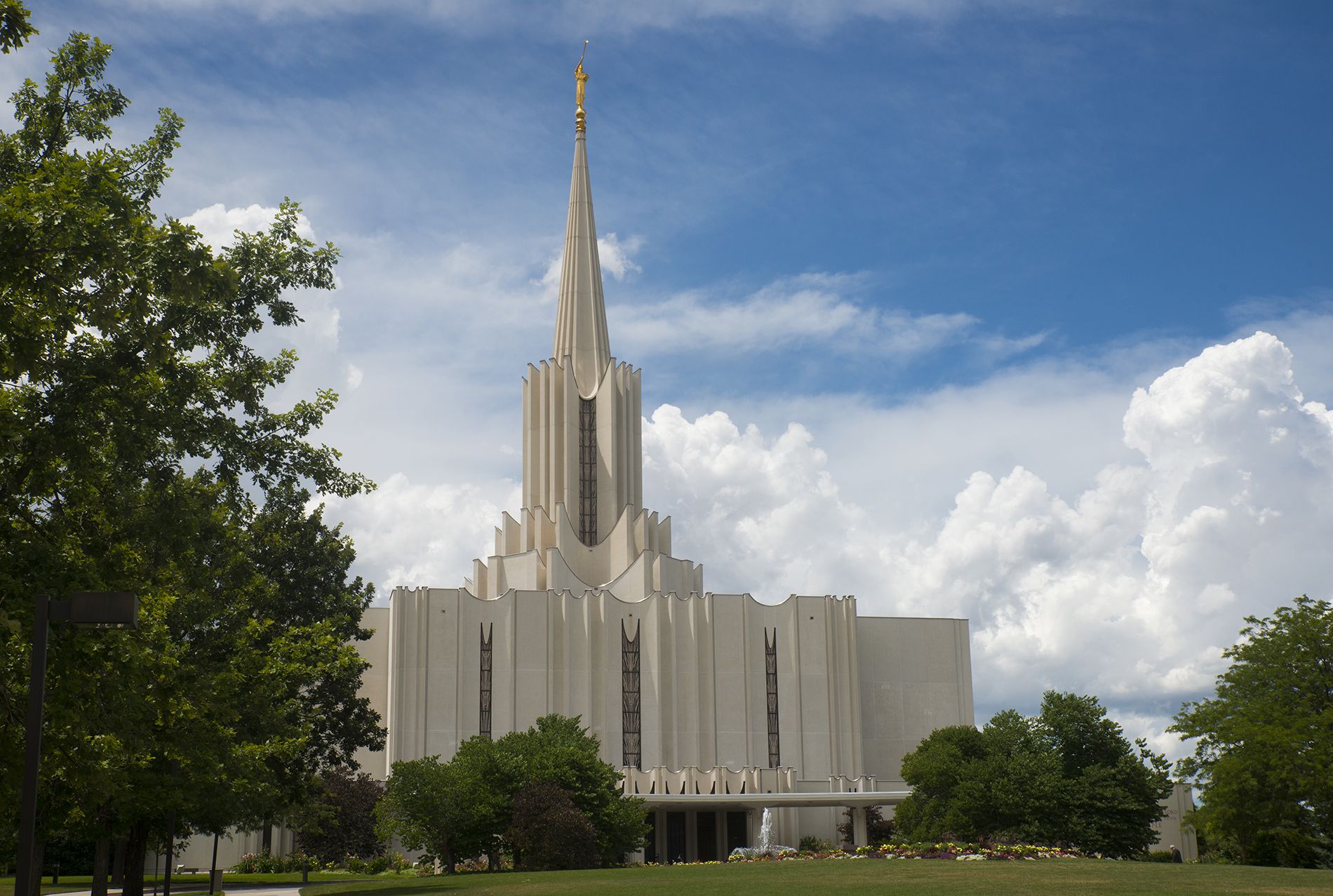 Jordan River Temple open house, rededication dates announced