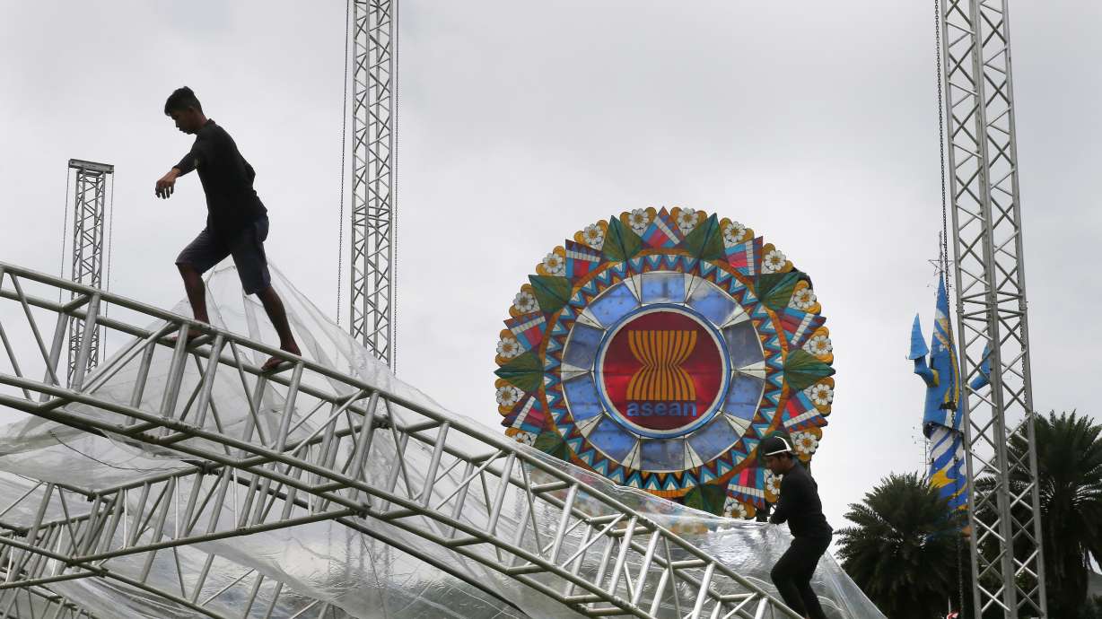 Sea dispute, N. Korea, Muslim militants top ASEAN meetings