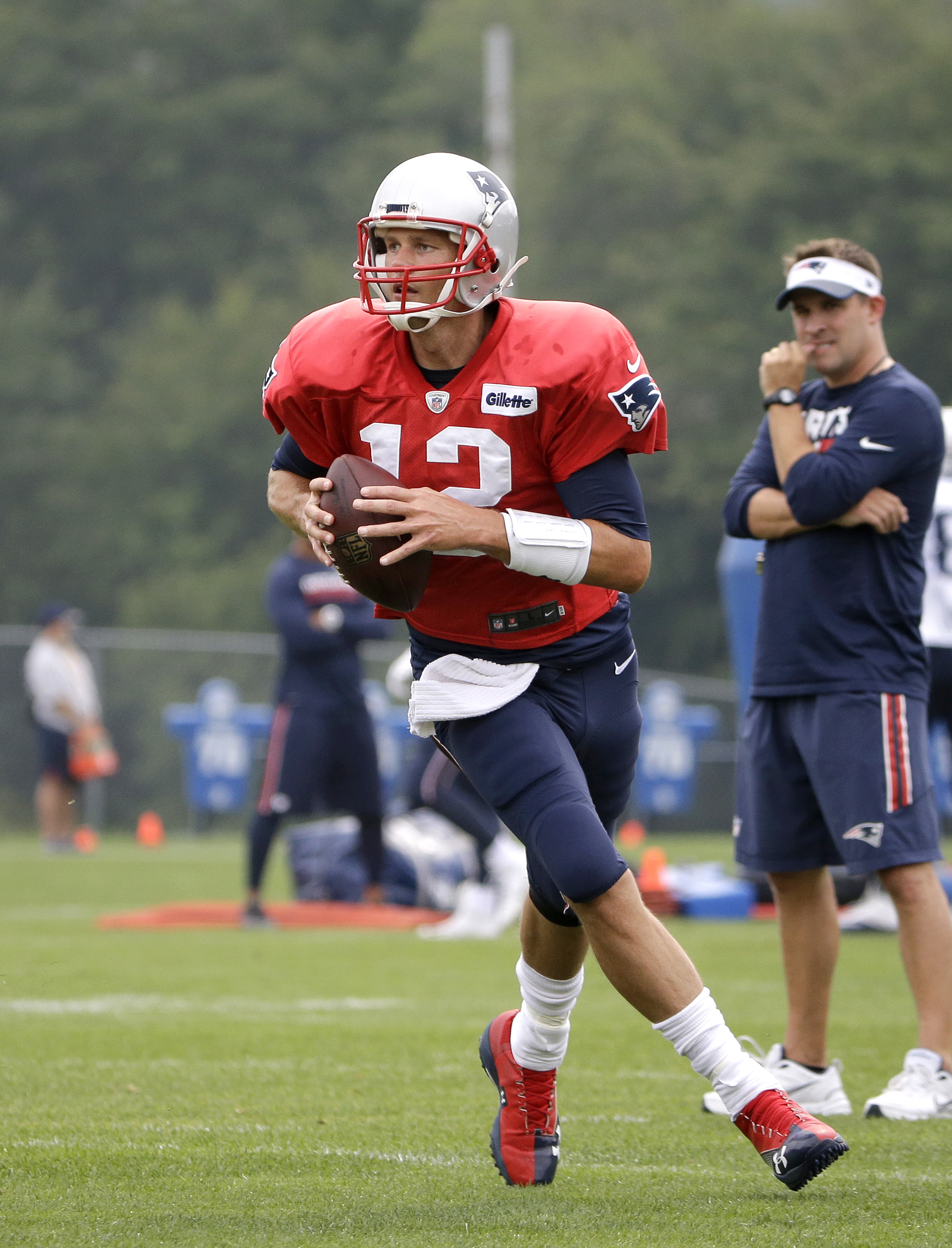 Brady says he wants to keep any past medical issues private