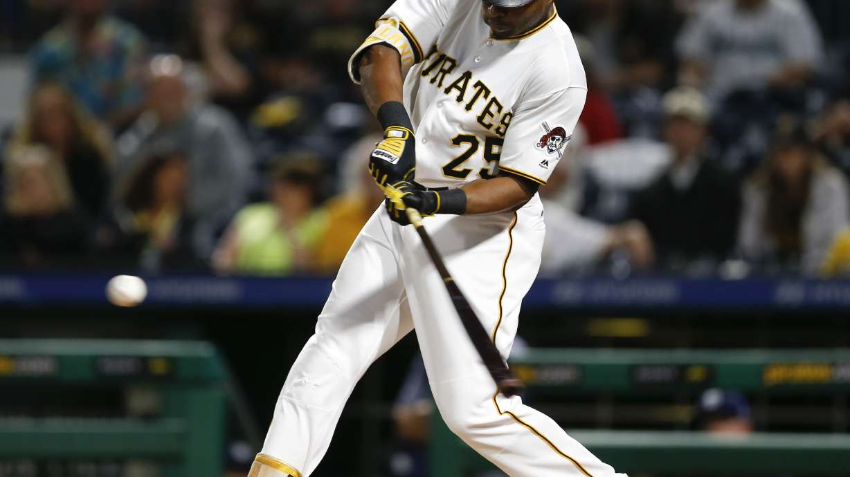 Polanco's home run helps Pirates to 10-6 win over Padres