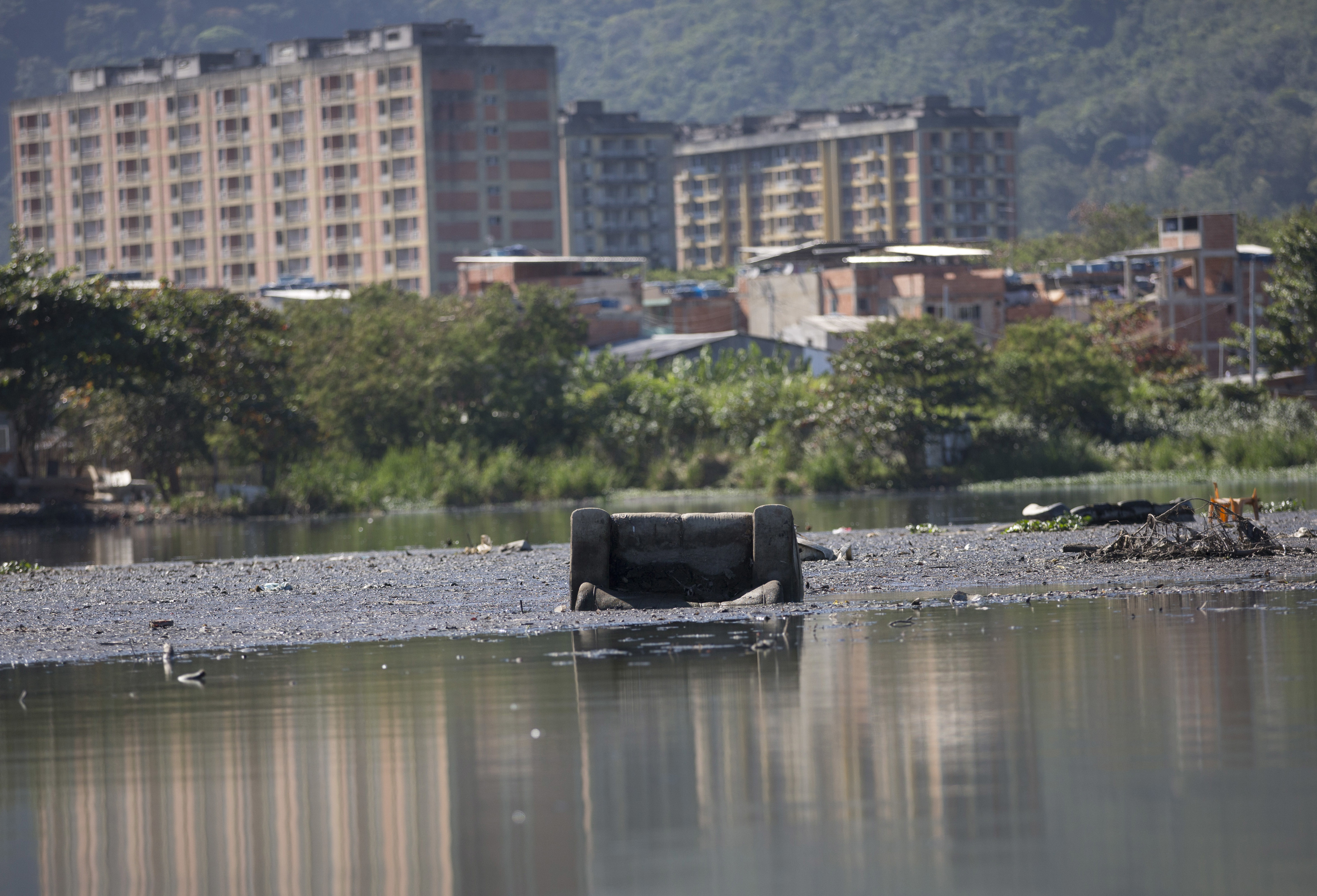 Activists protest Rio water, filthy despite Olympic promises