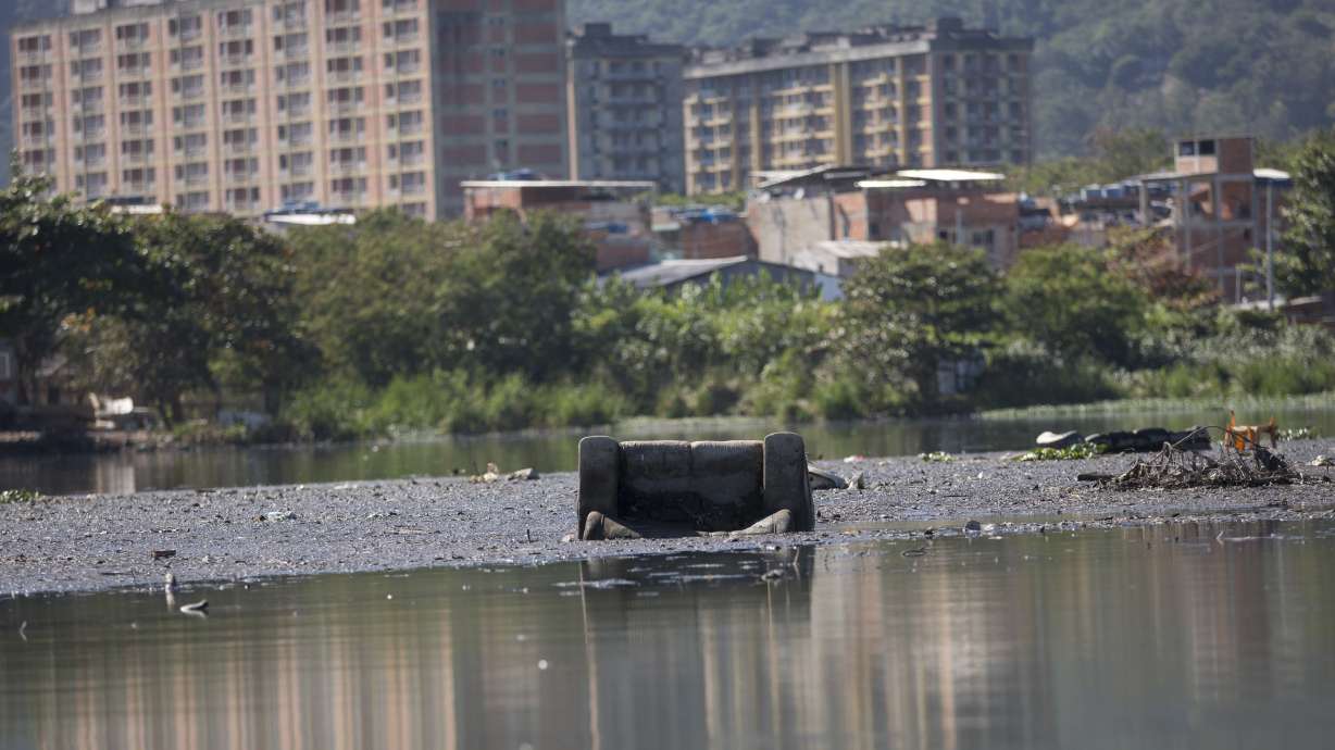 Activists protest Rio water, filthy despite Olympic promises