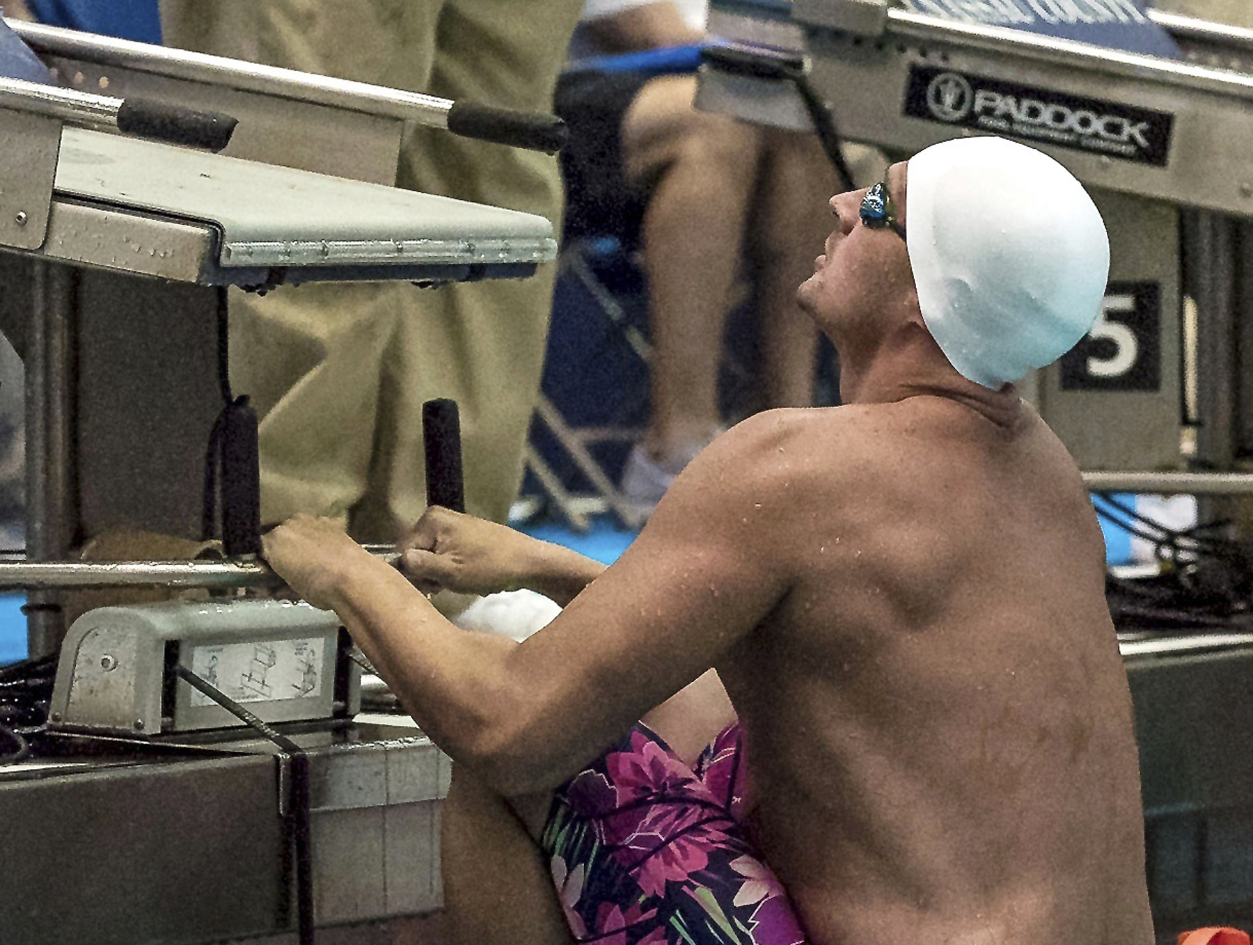 Lochte finishes fifth in 100-meter backstroke