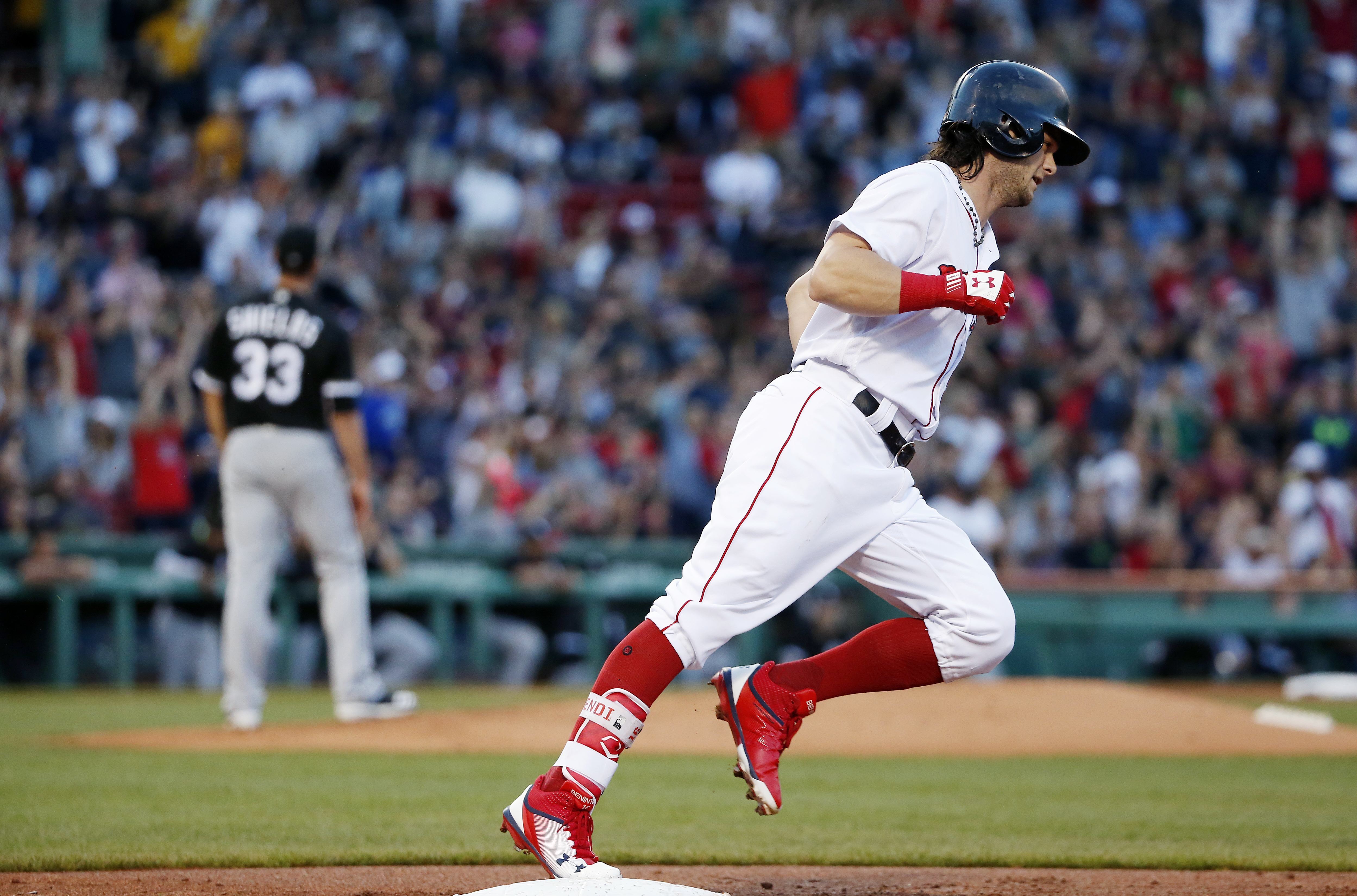 Benintendi, Bradley homer and Red Sox beat White Sox 4-1