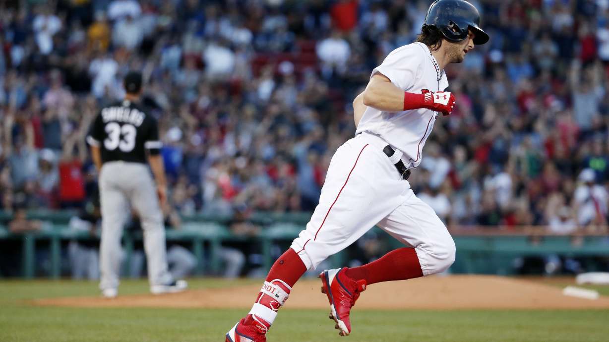 Benintendi, Bradley homer and Red Sox beat White Sox 4-1