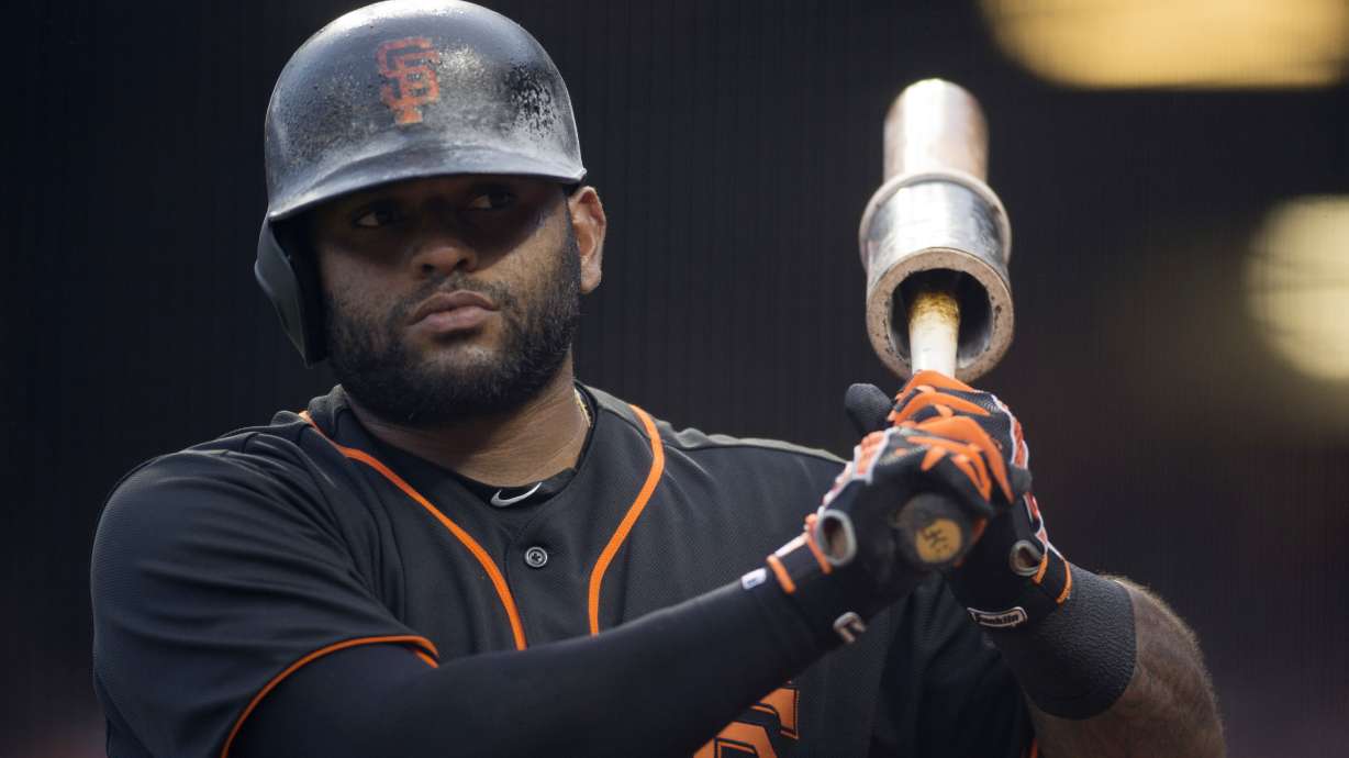 Giants rally from 4 down to beat Diamondbacks 5-4 in 10