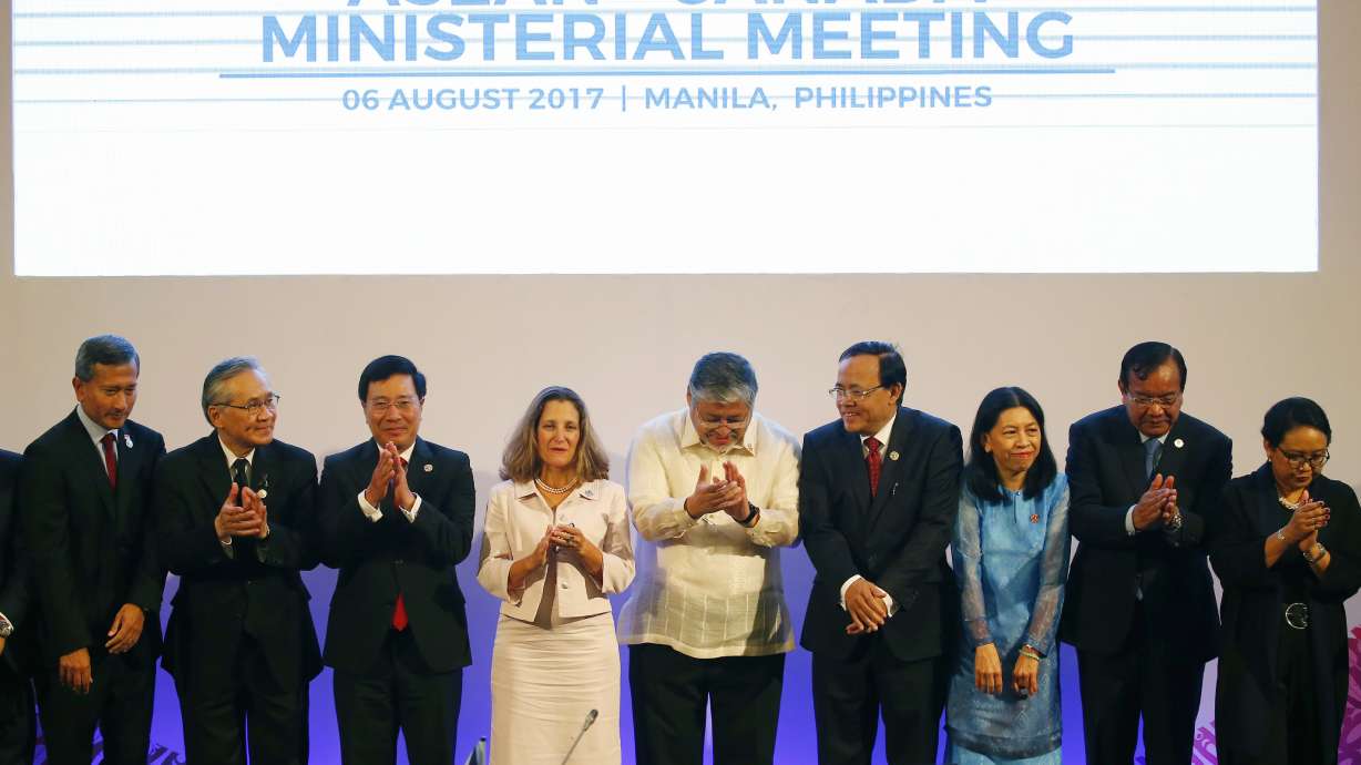 China sets conditions for start of talks on sea feud code