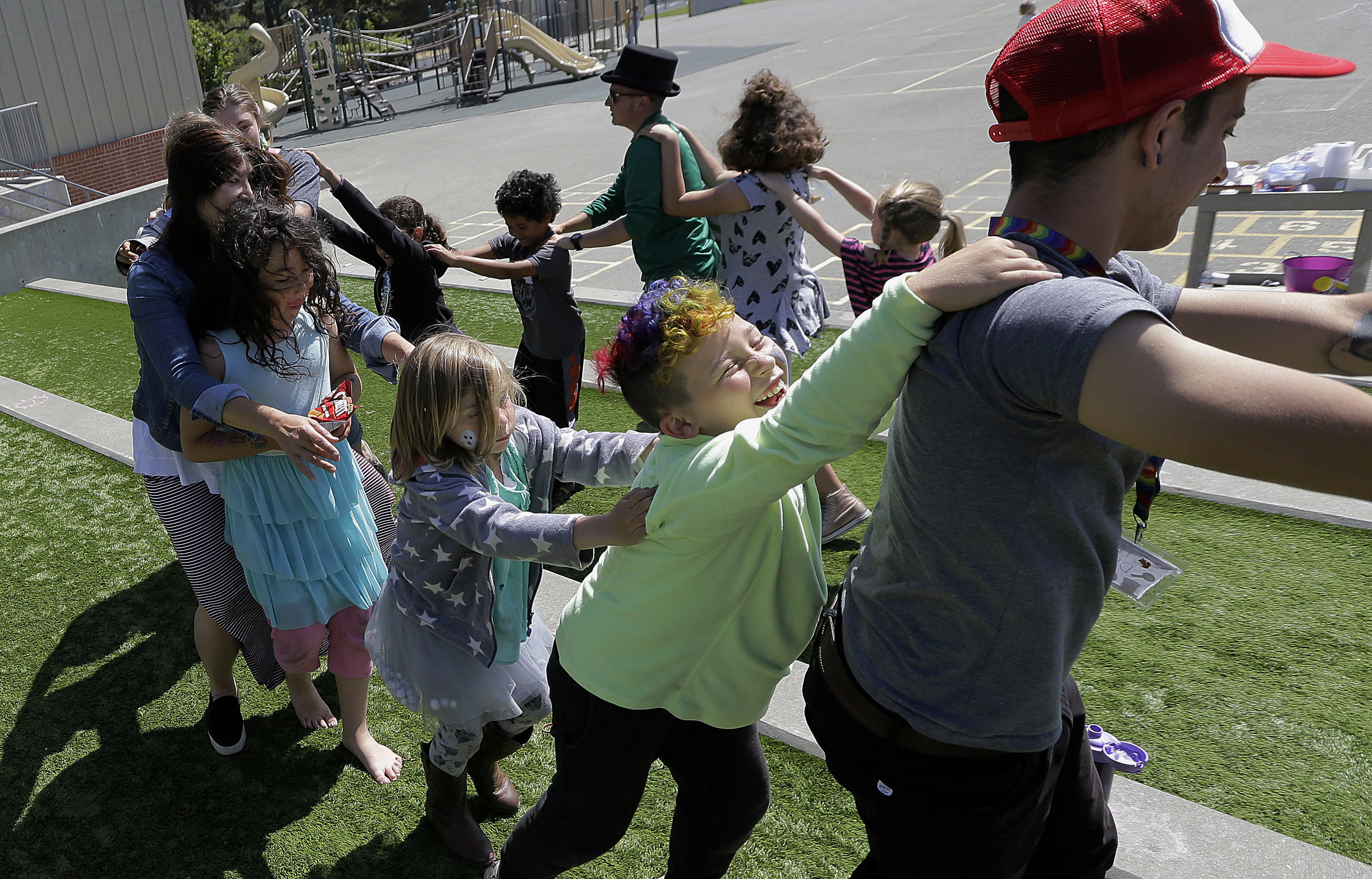 How to know if your child is transgender: What experts say