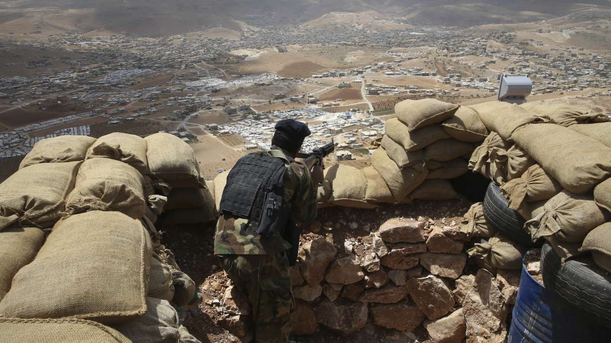 Lebanon's army prepares to clear border area of IS militants