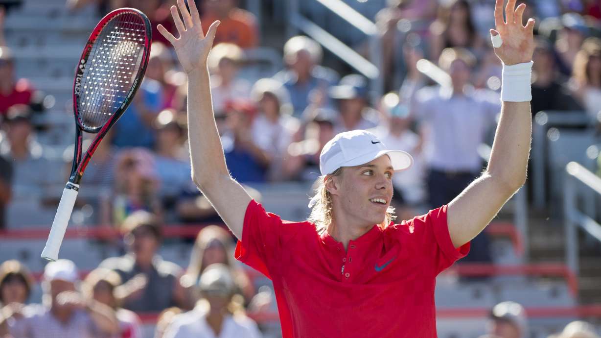 Canadian Shapovalov advances to 2nd round of Rogers Cup