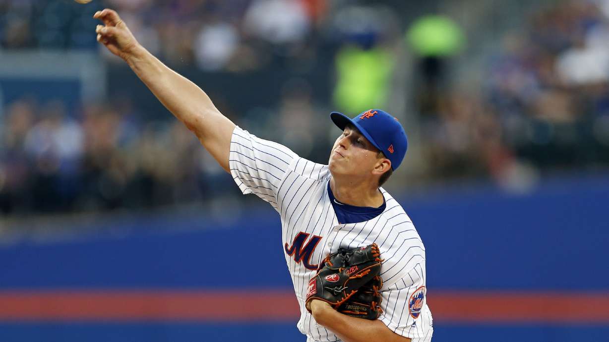 Flexen's 1st win helps Mets top Texas 5-4, stop 4-loss skid