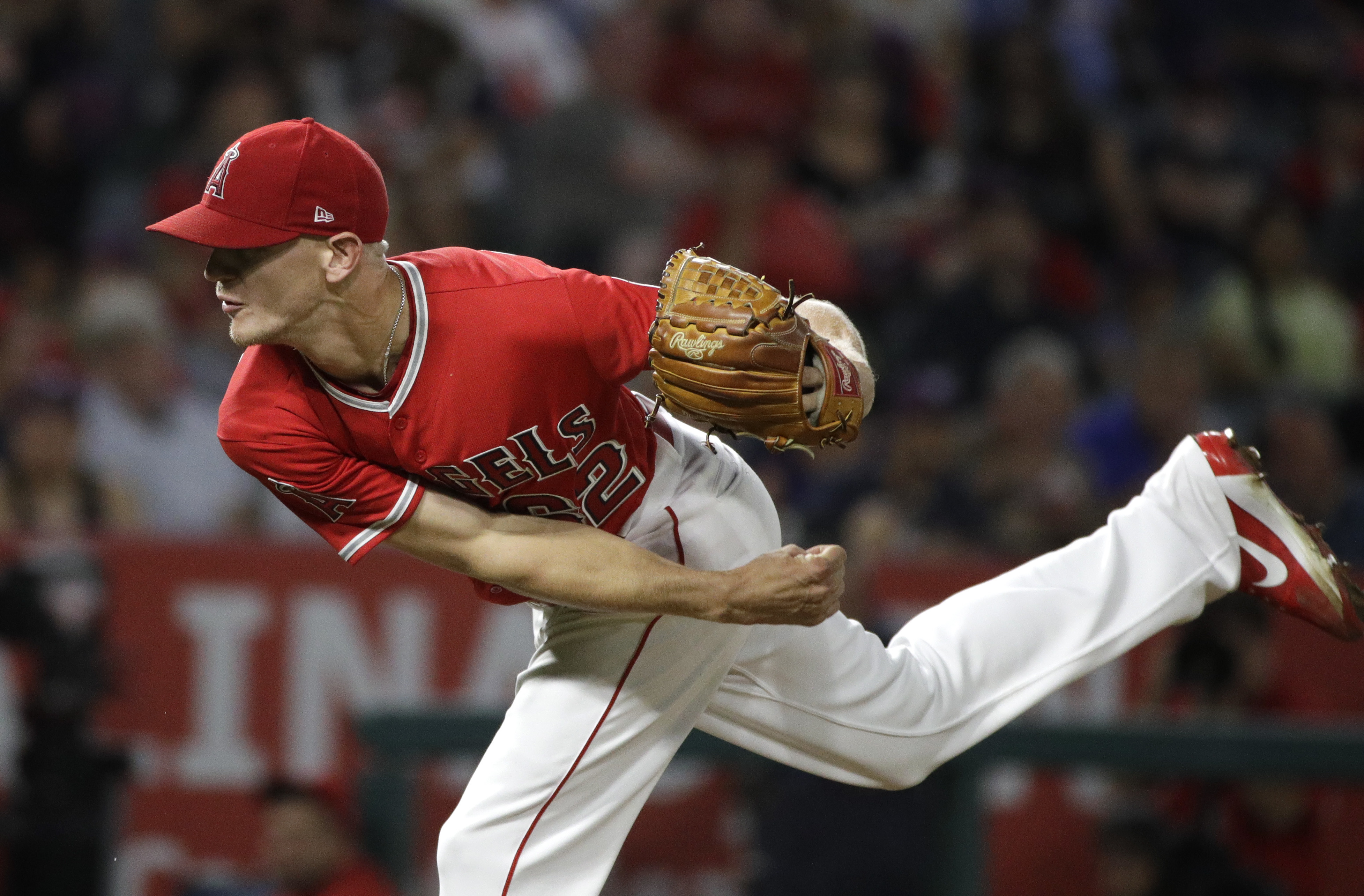 Bridwell haunts former team in Angels' 3-2 win over Orioles