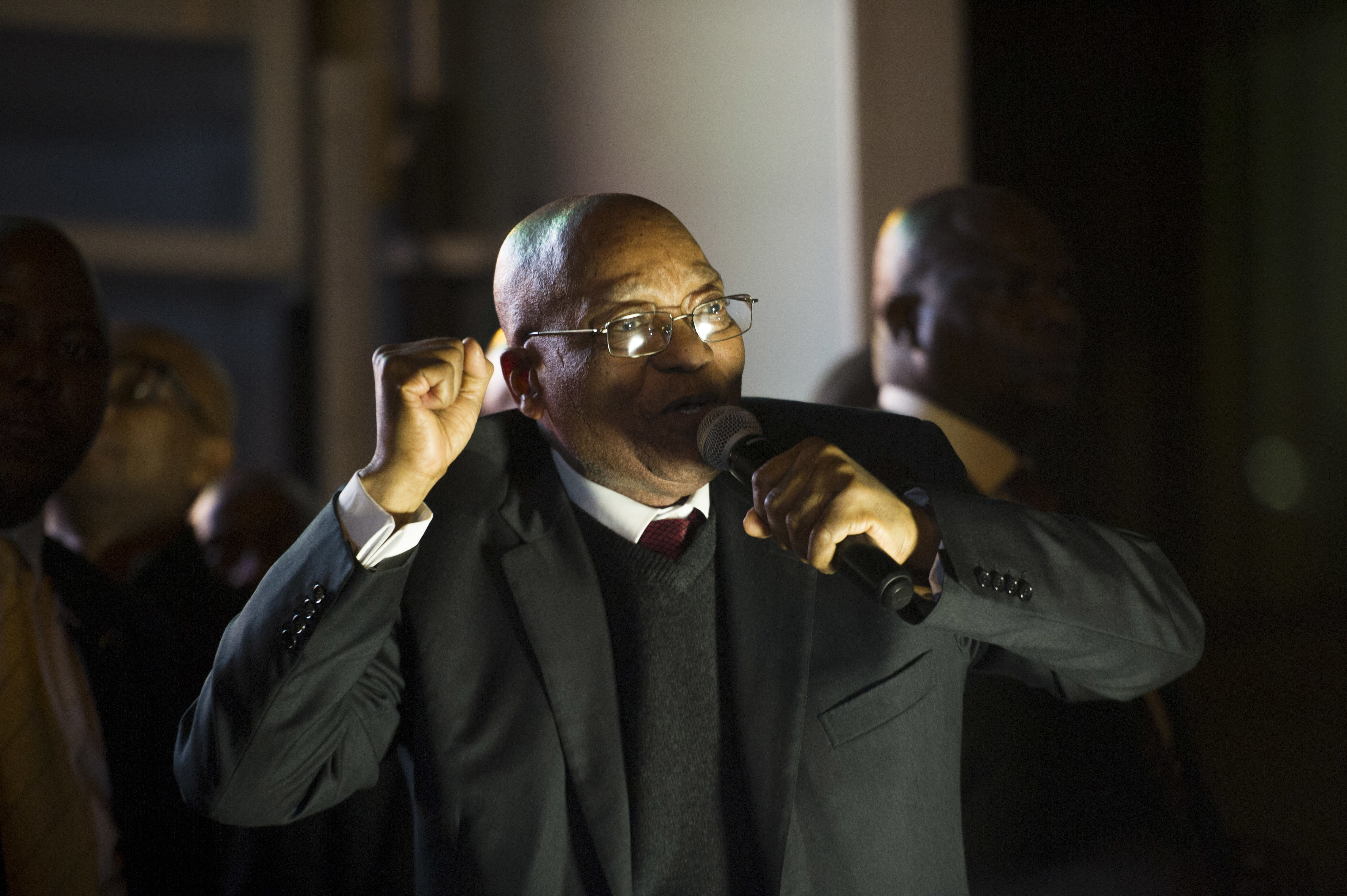 South Africa's main opposition wants to dissolve parliament