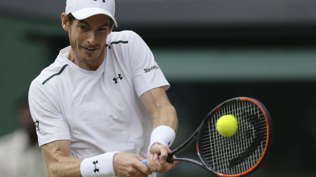 Murray out of Cincinnati event because of hip injury
