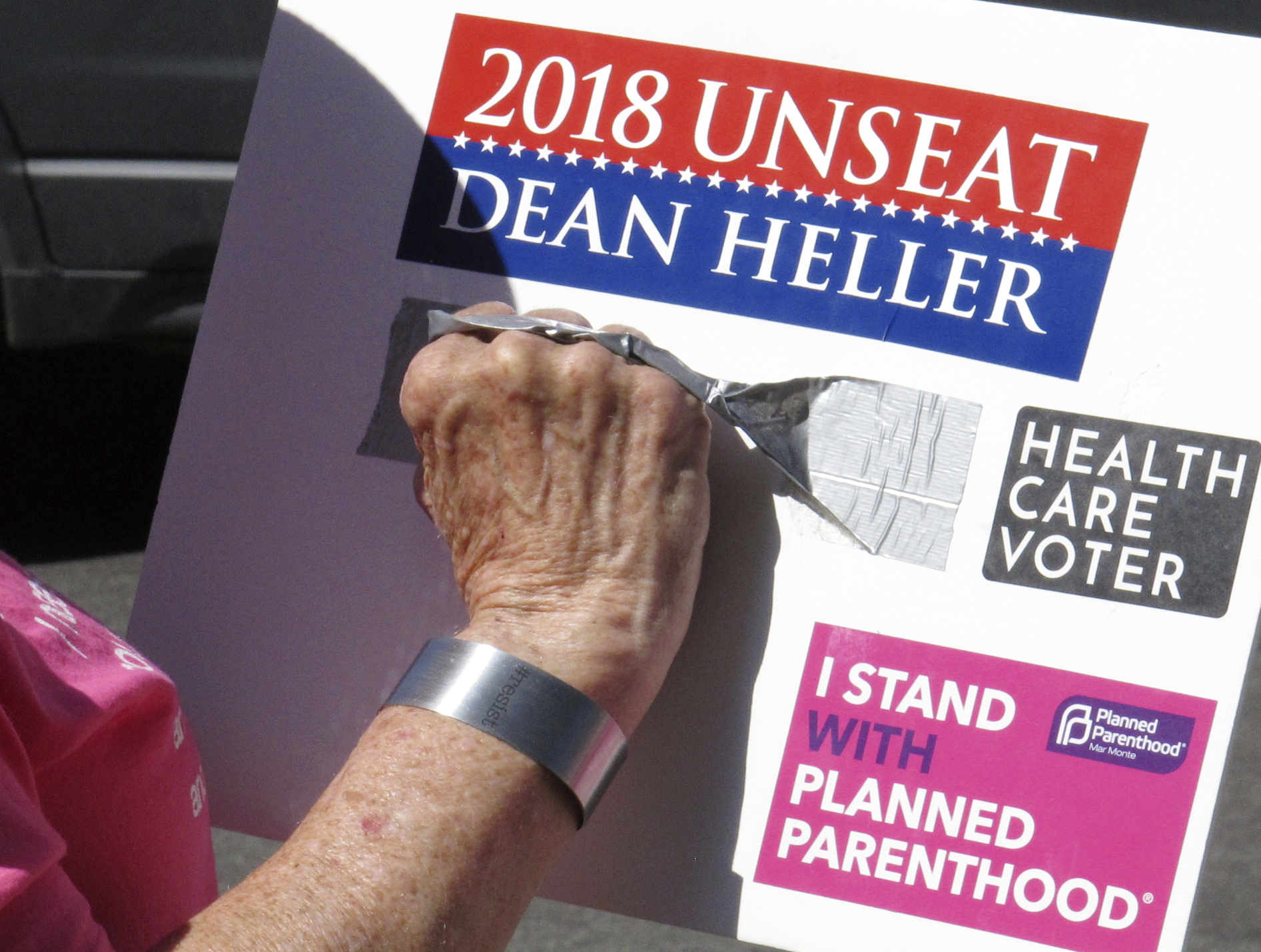 Primary complicates GOP Sen. Heller's Nevada re-election bid