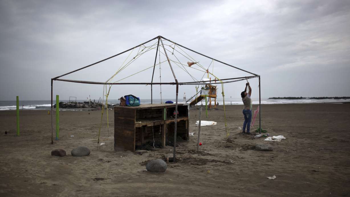 Remnants of Hurricane Franklin dump rain in Mexico