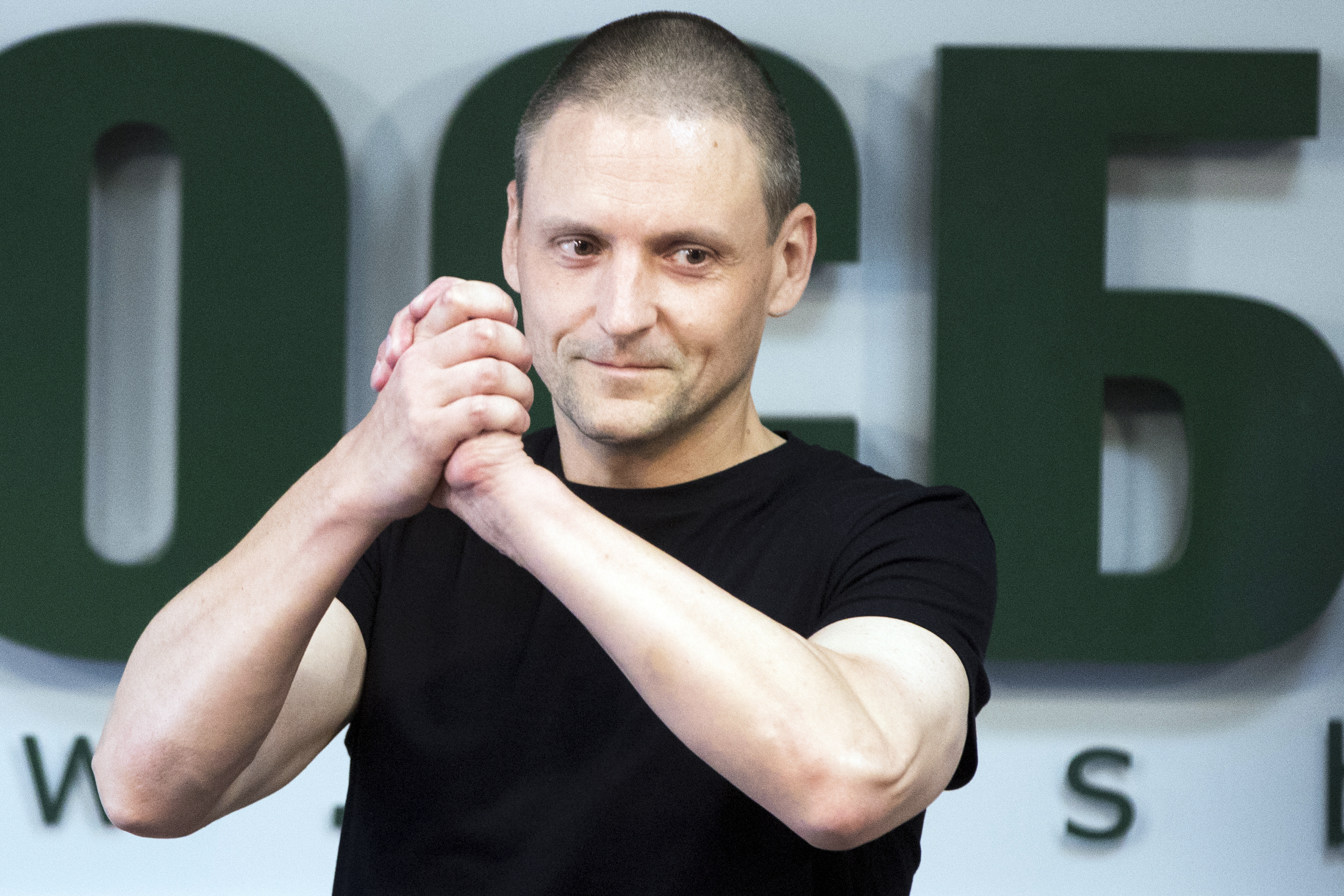 Russian activist freed from prison vows to unite opposition