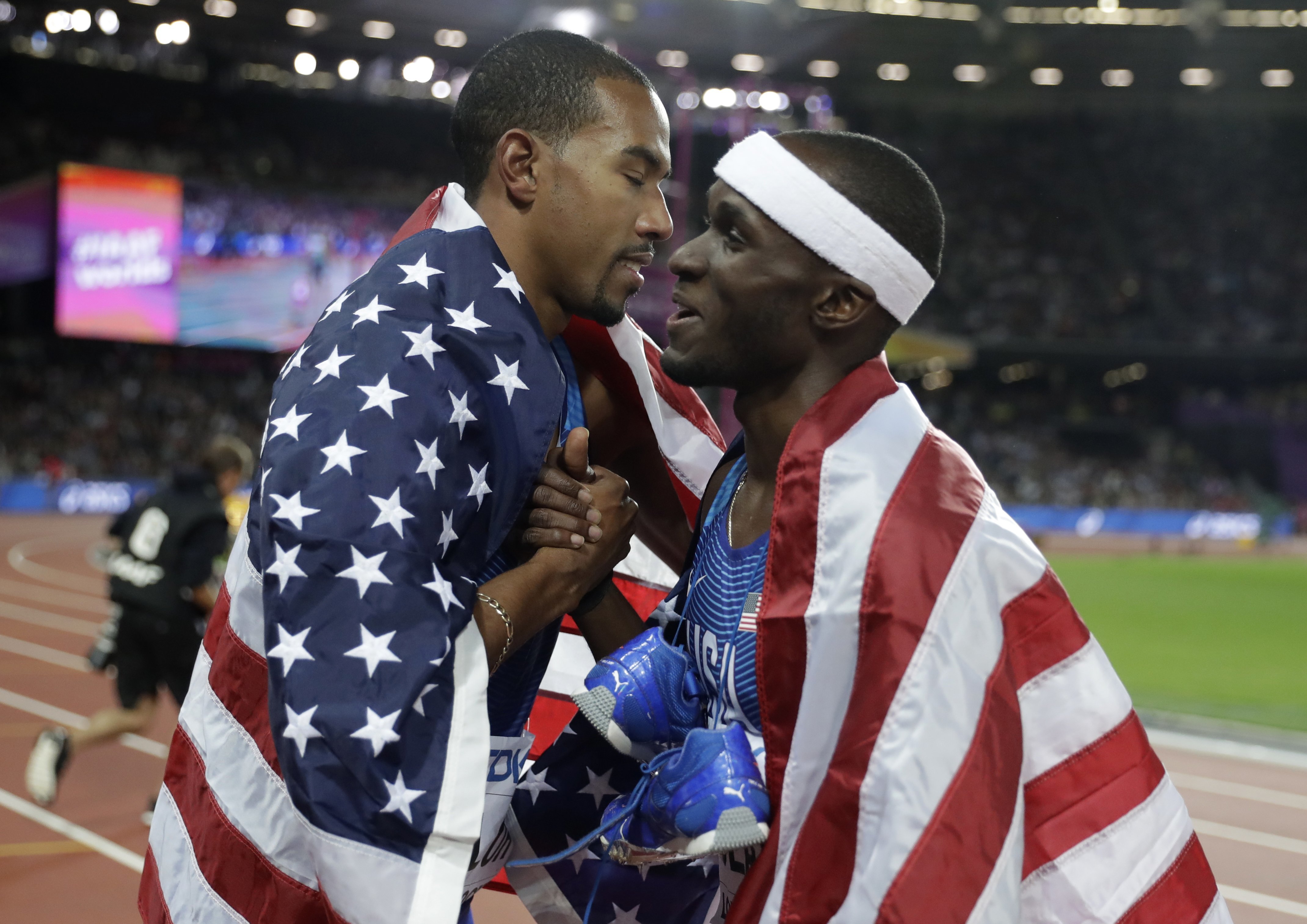 Taylor once again upstages Claye in triple jump at worlds