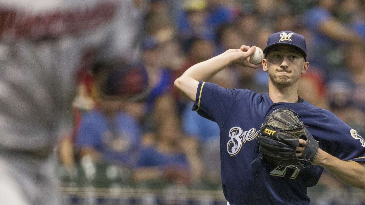 Mauer, Buxton lead Twins over Brewers 7-2