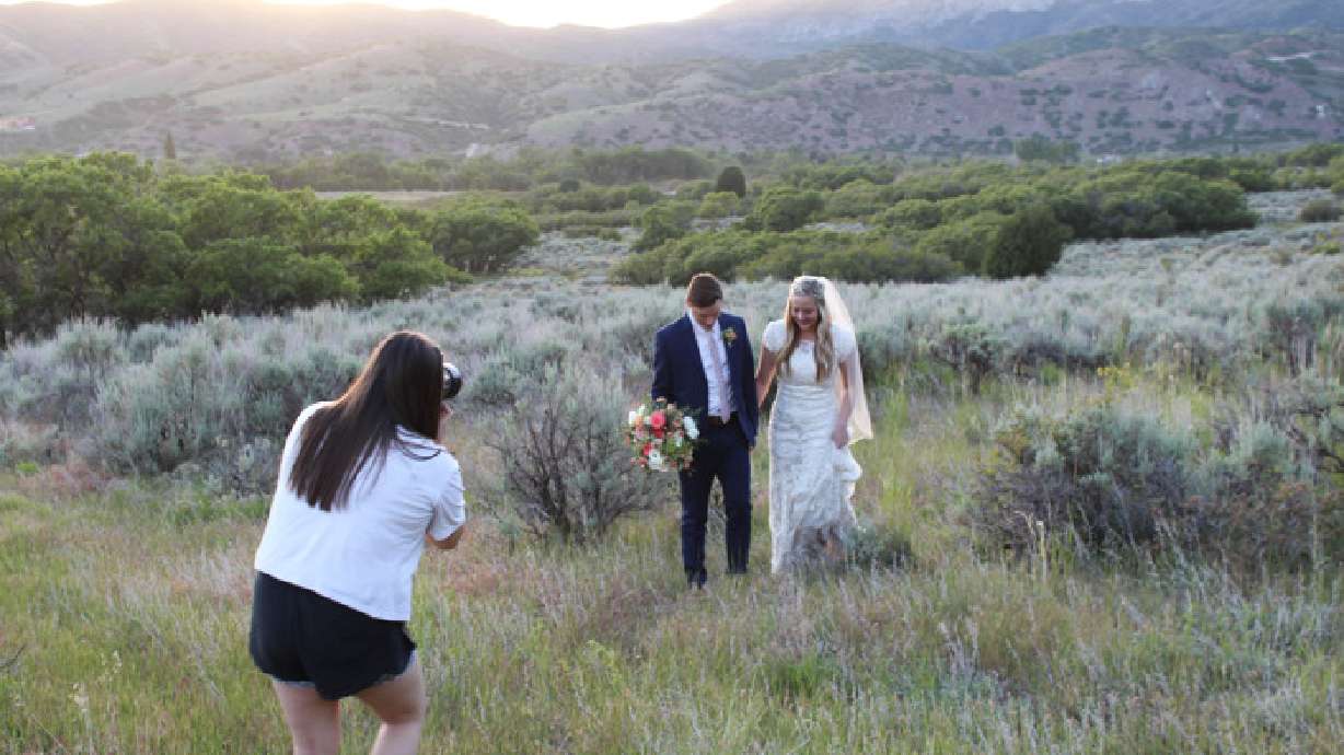 Increasing number of Utah wedding photographers creating stiff competition