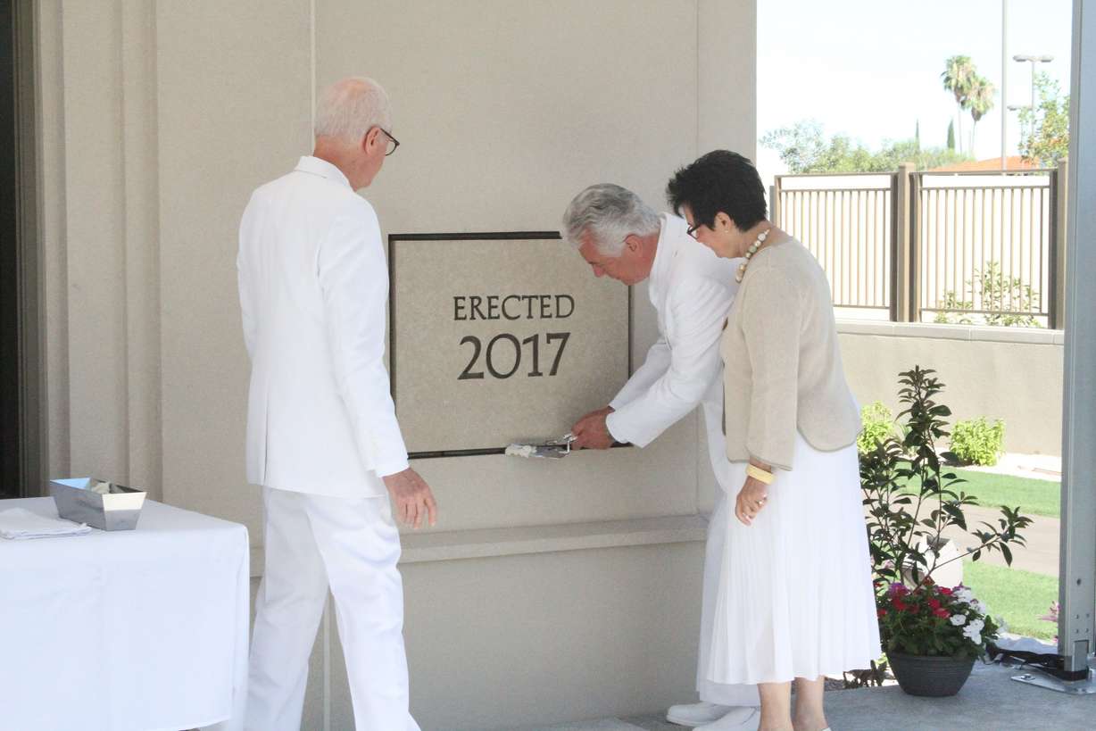 President Deiter F. Uchtdorf, second counselor in the First Presidency of The Church of Jesus Christ of Latter-day Saints, placed mortar around the cornerstone of the Tuscon Arizona Temple on Sunday, Aug. 13, 2017. (Photo: Courtesy of The Deseret News/Church News)
