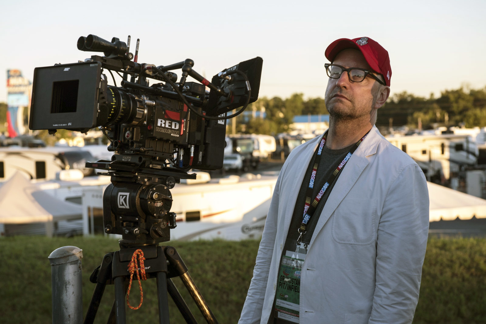 Unretired, Soderbergh wants to pull a fast one on Hollywood