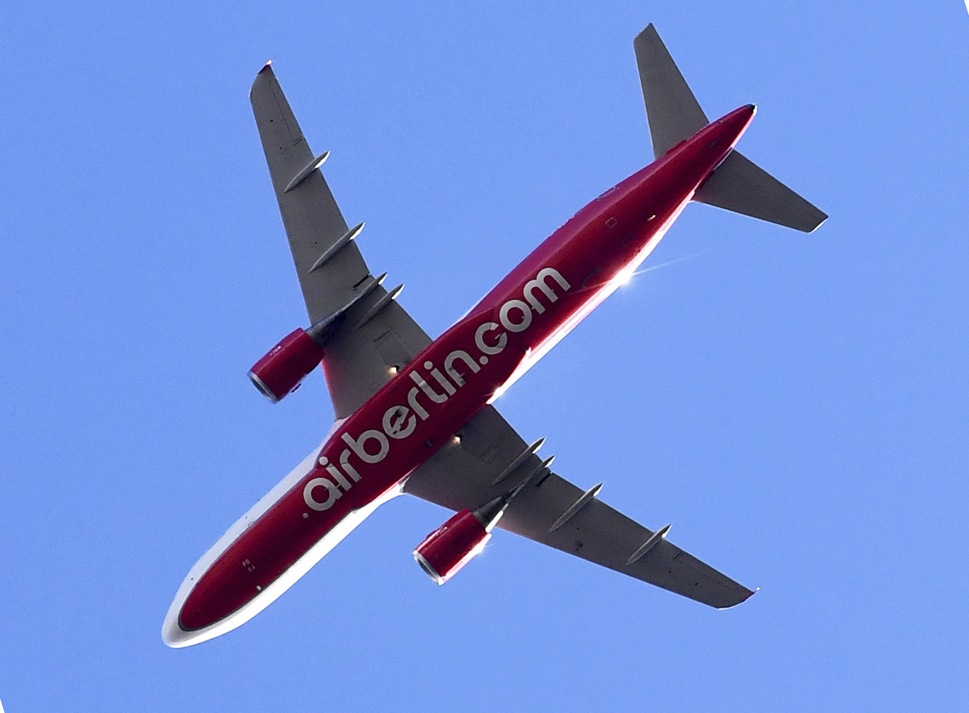 Ryanair files complaint with EU after Air Berlin bankruptcy