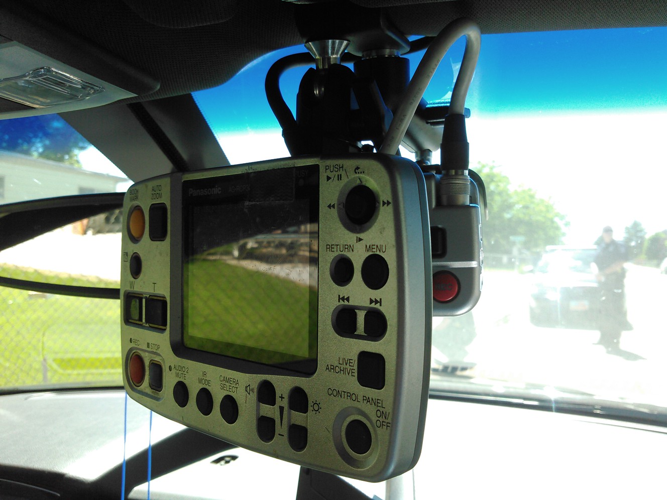 Dashcam records and allows for the disposition of a call.