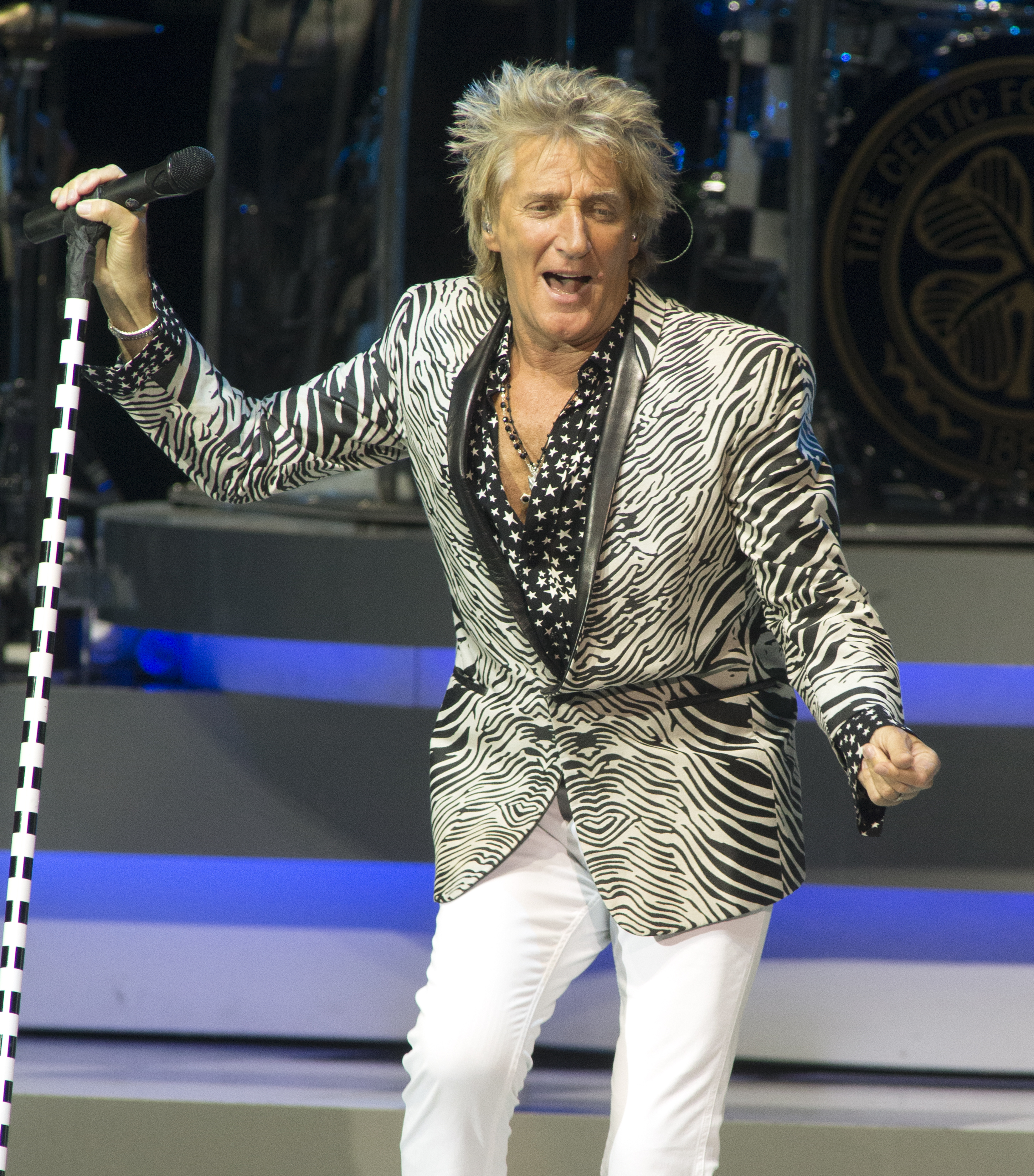 Rod Stewart to perform remotely on MTV Video Music Awards