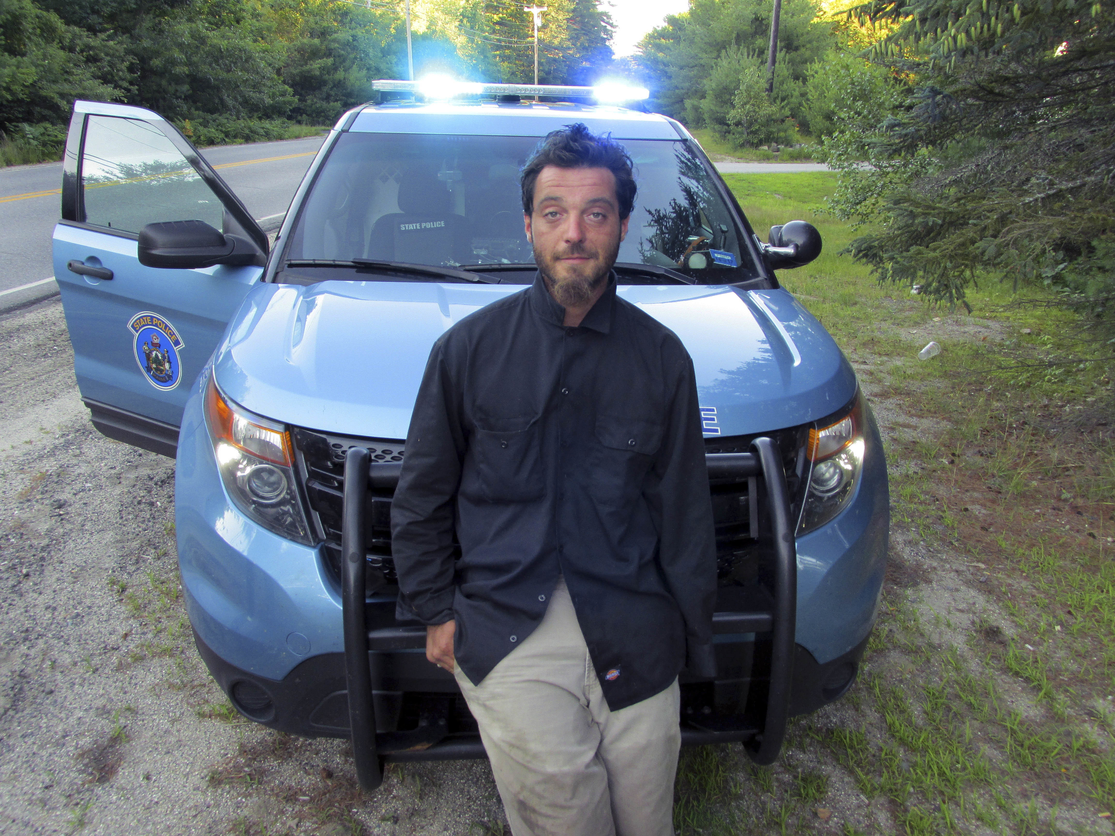 1-armed man arrested with machete, clown mask calls it prank