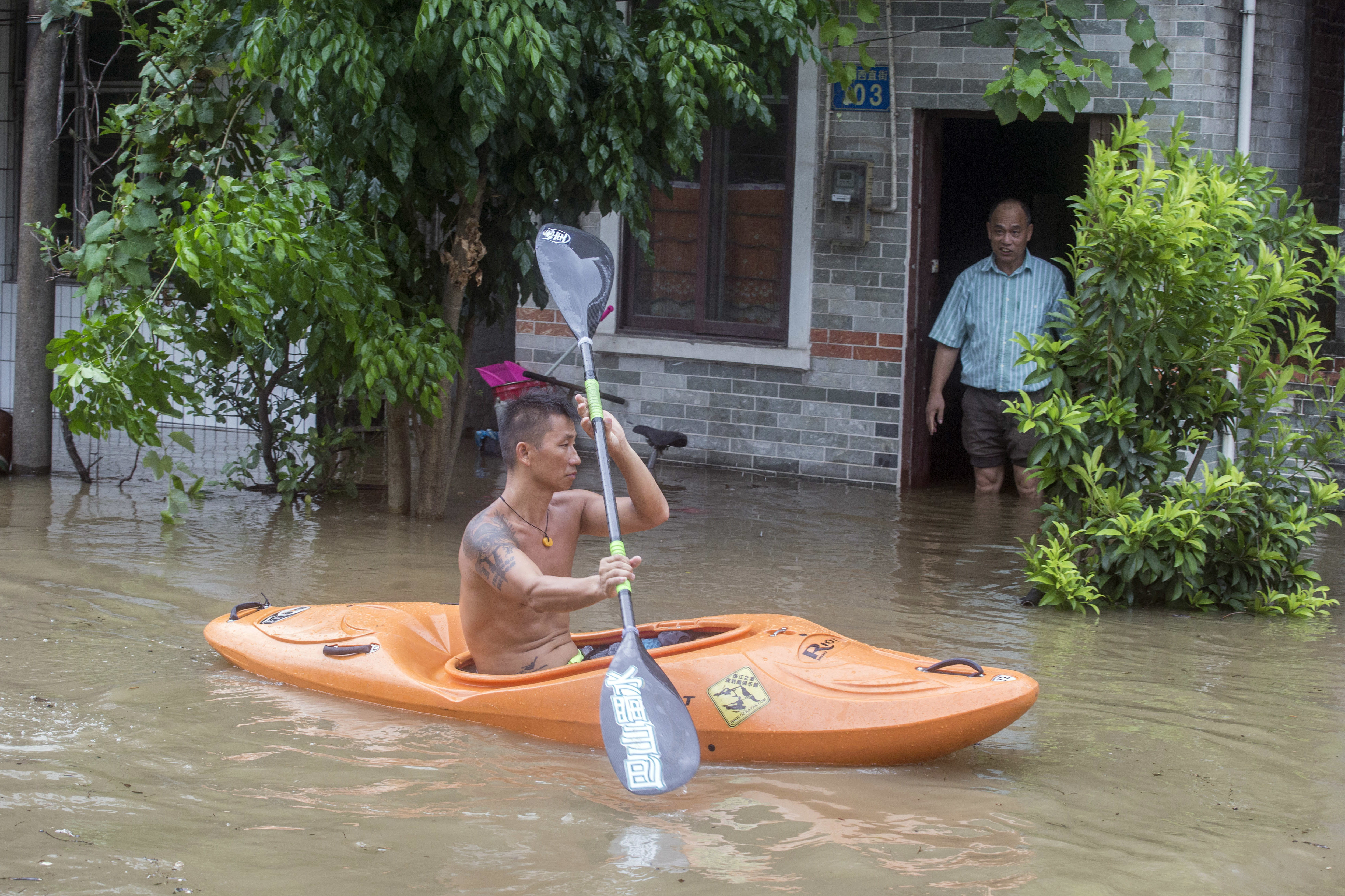16 dead as strong typhoon floods Macau, southern China