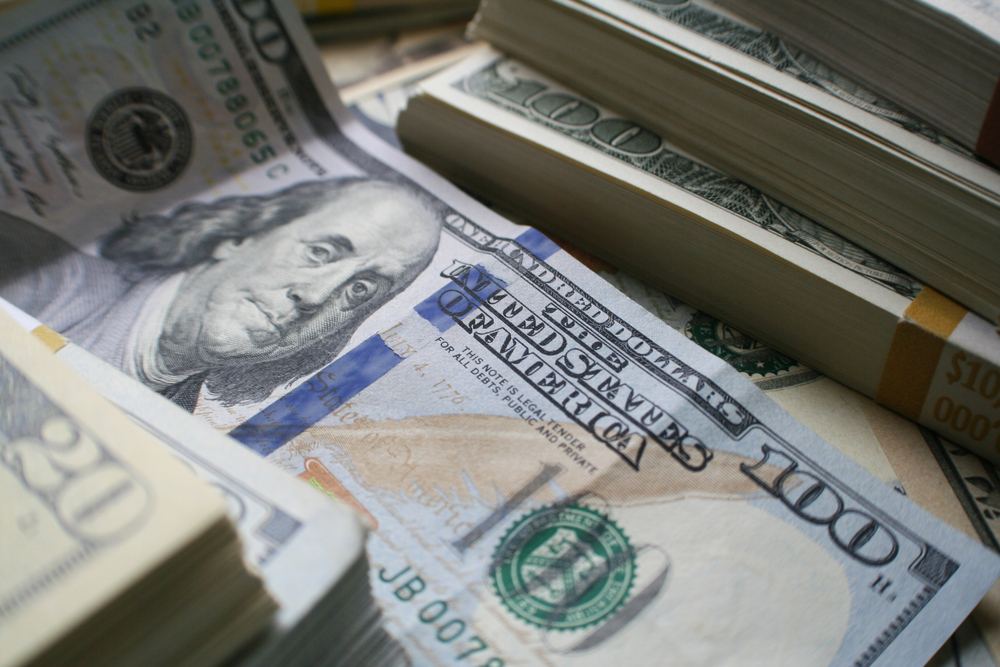 money hundred dollars