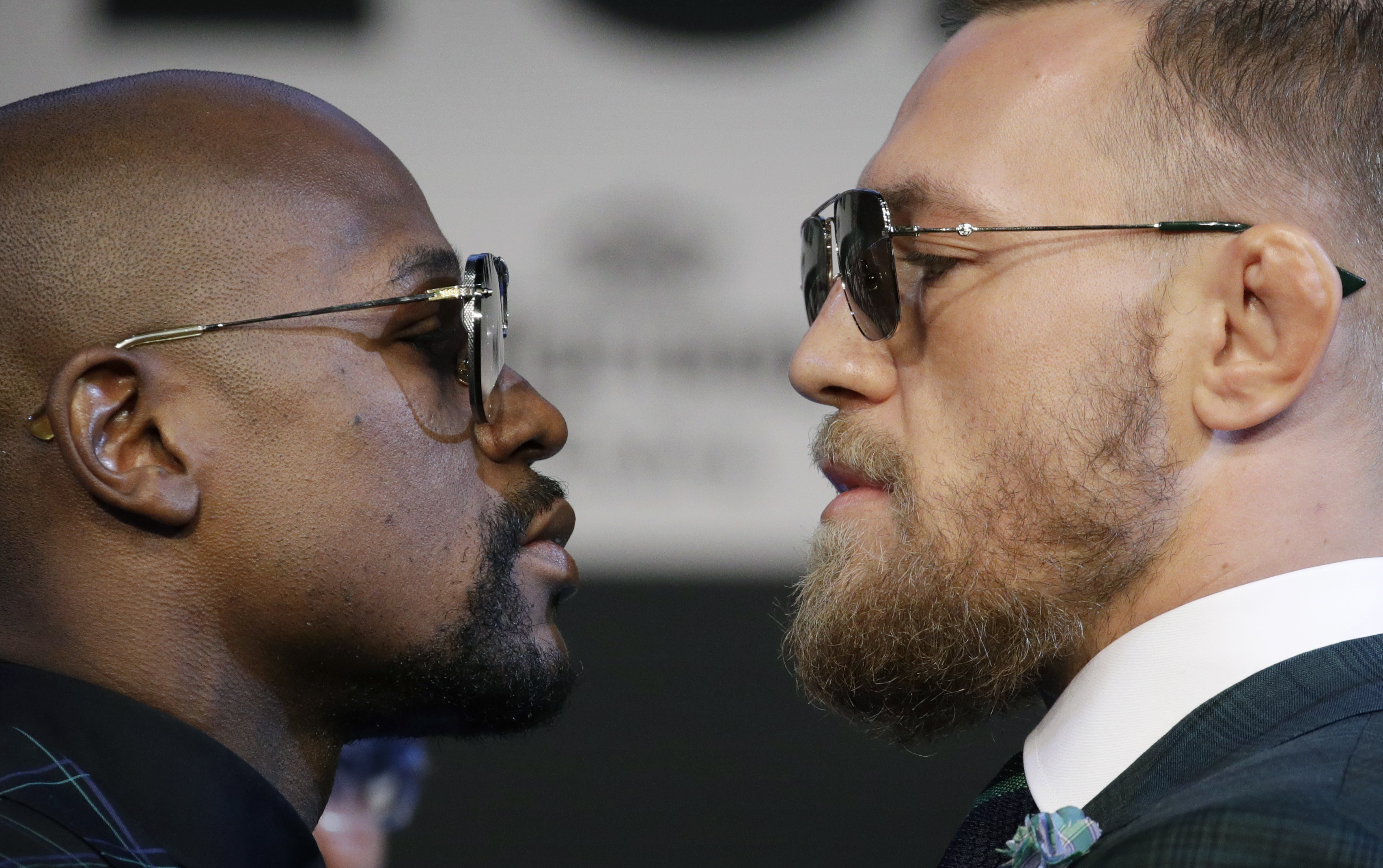 Mayweather, McGregor ready to rumble in much-hyped fight