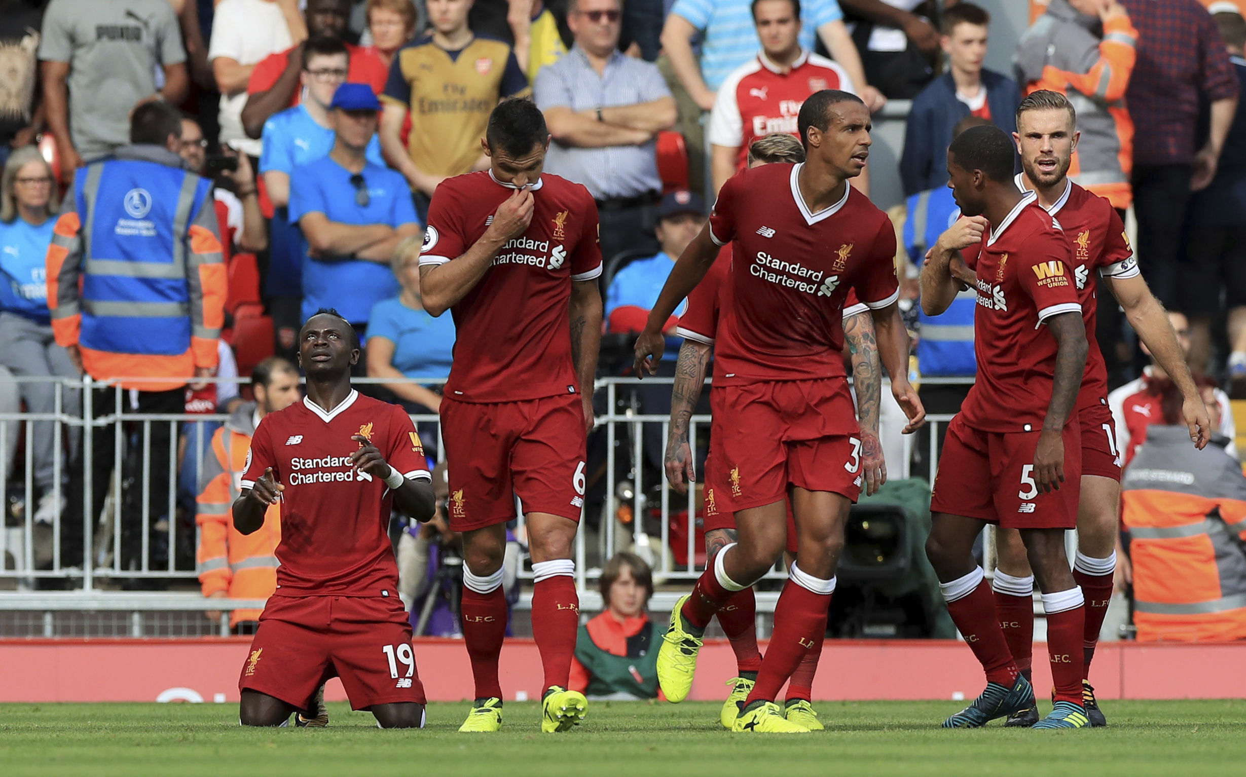 Liverpool humiliates Arsenal to win 4-0 in Premier League