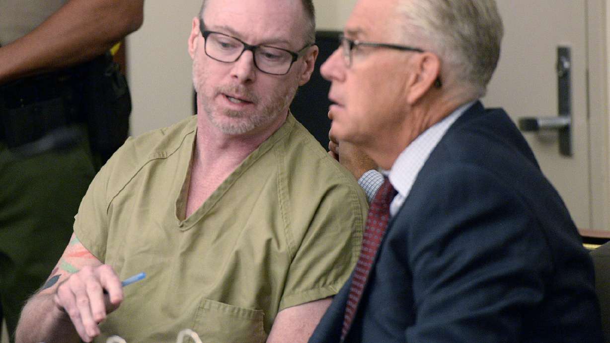 Killer mutters, gestures in video following arson murder