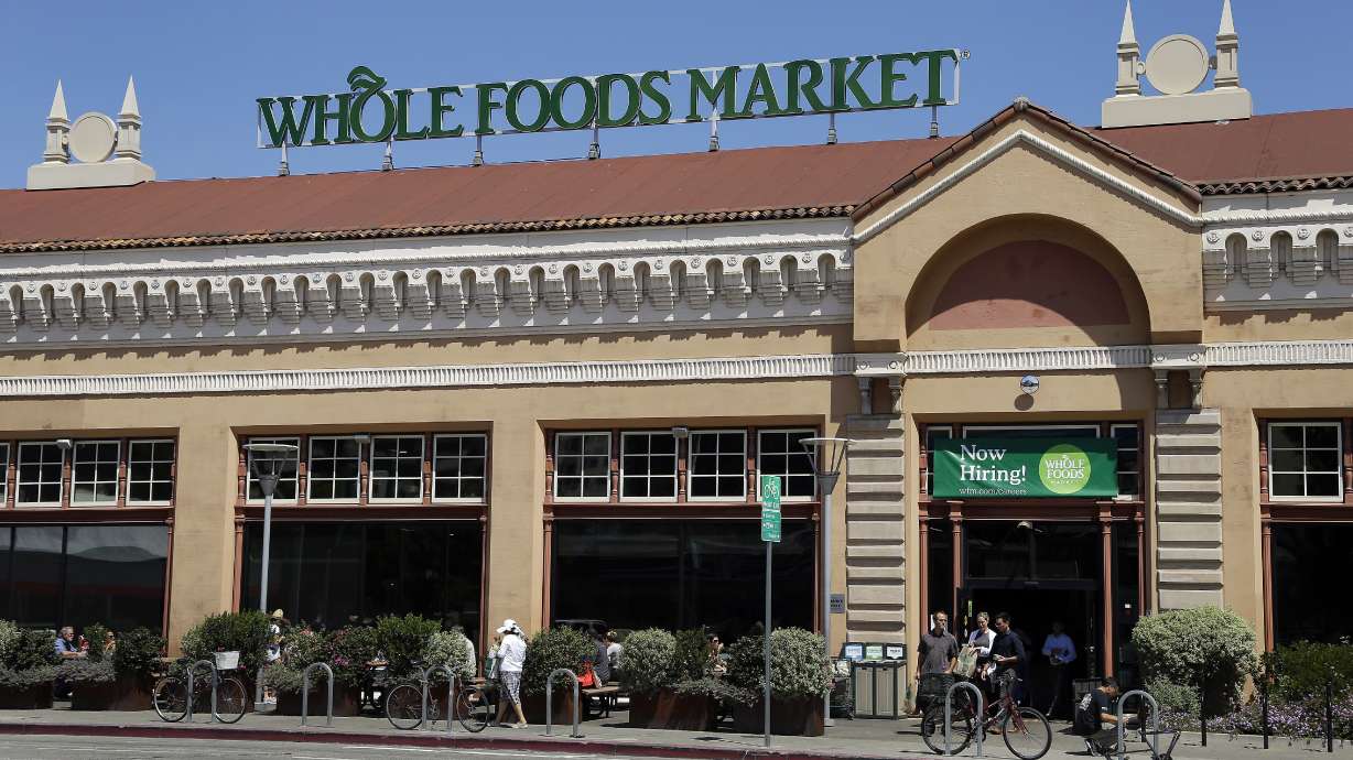 What grocery shoppers want: Low prices, one-stop shopping