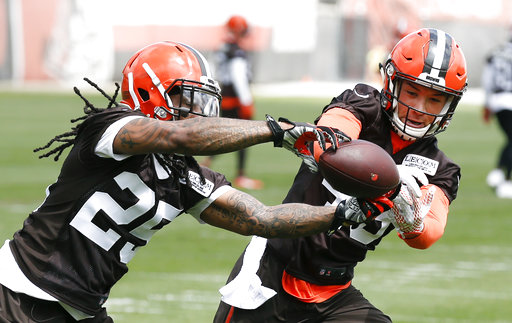 Cleveland Browns' Calvin Pryor, left, and Kai Nacua run through drills during the team's organized team activity at its NFL football training facility Tuesday, June 6, 2017, in Berea, Ohio. (Photo: Ron Schwane, AP Photo)