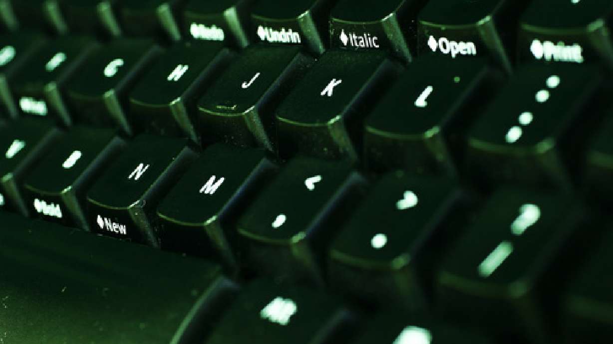 Computer school students object to 'geek' label