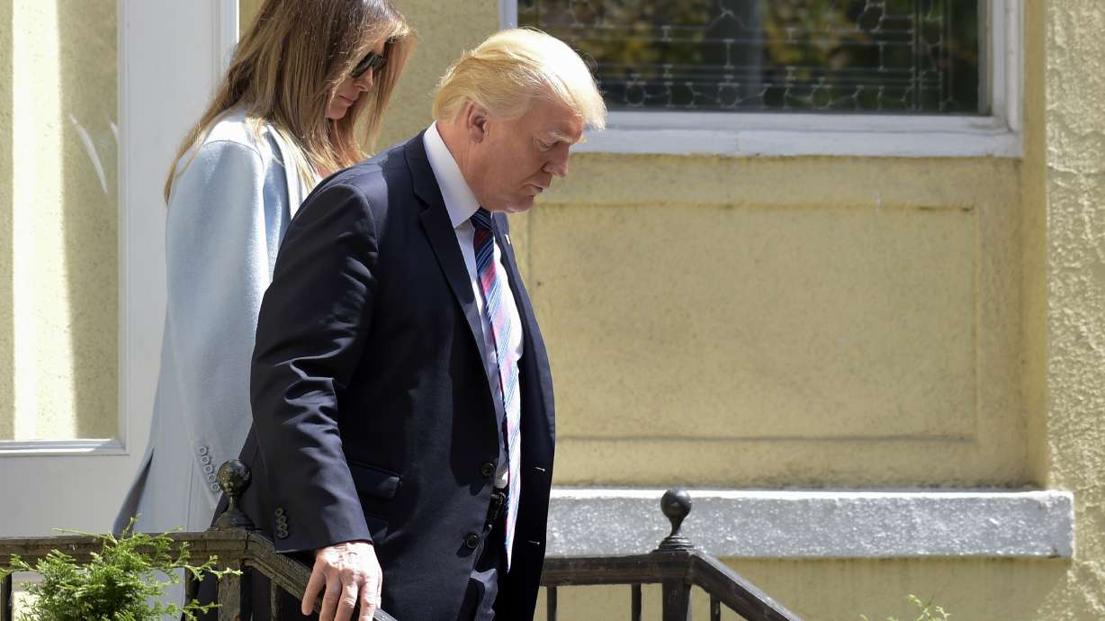 Trump's DACA plan would pass hot potato to Congress