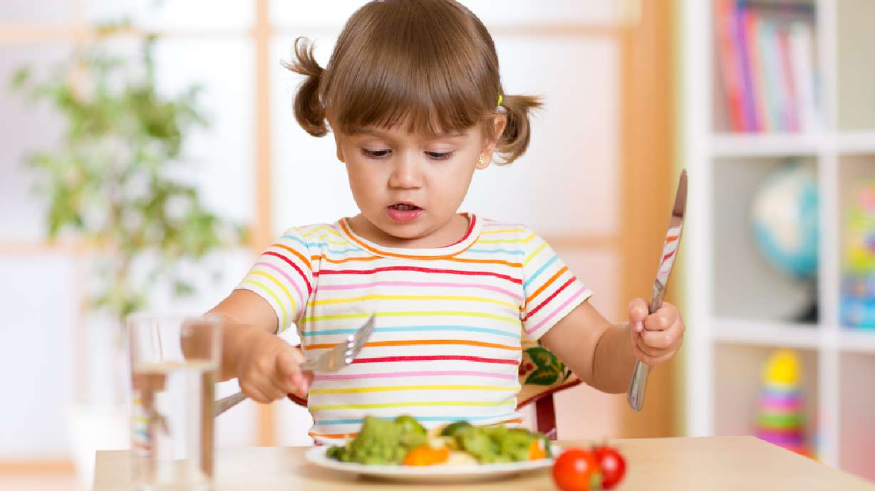 11 tips to get kids eating healthy
