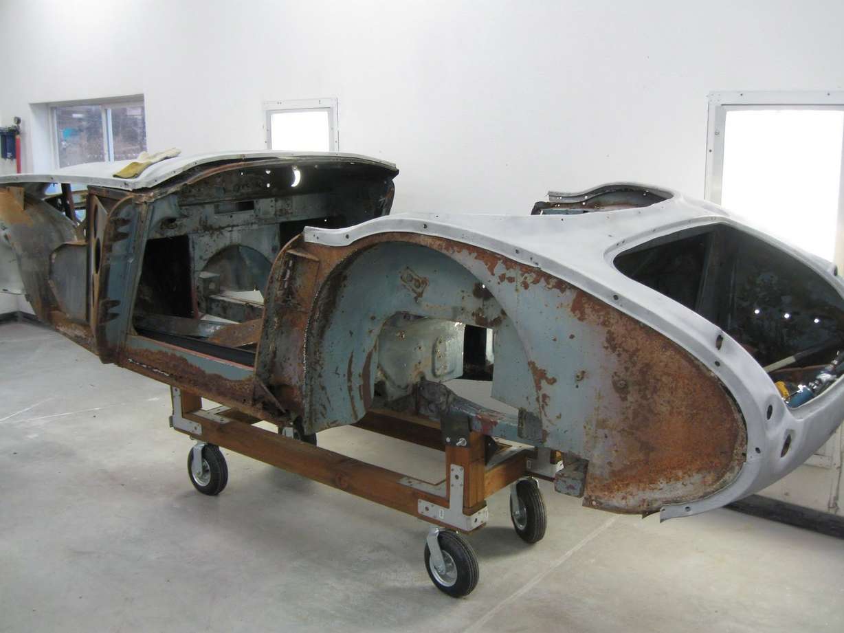 Lots of rust necessitated a full strip-down of the body. (Photo: Keith Mott)